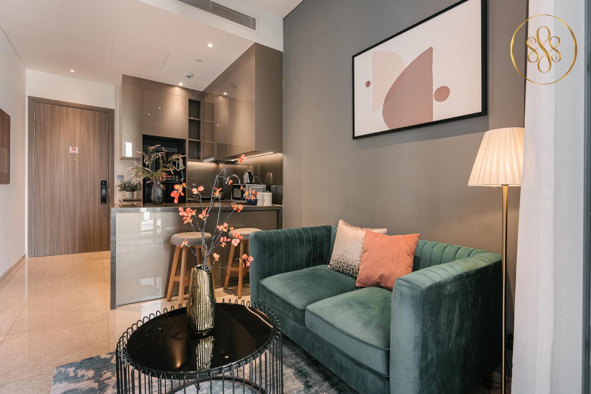 MarQ District 1 Elite Apartel by SSens