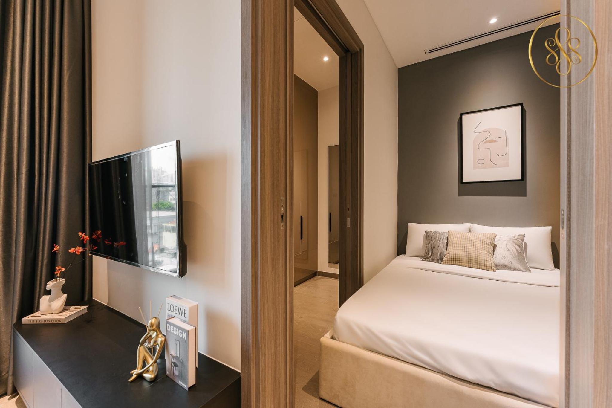 MarQ District 1 Elite Apartel by SSens