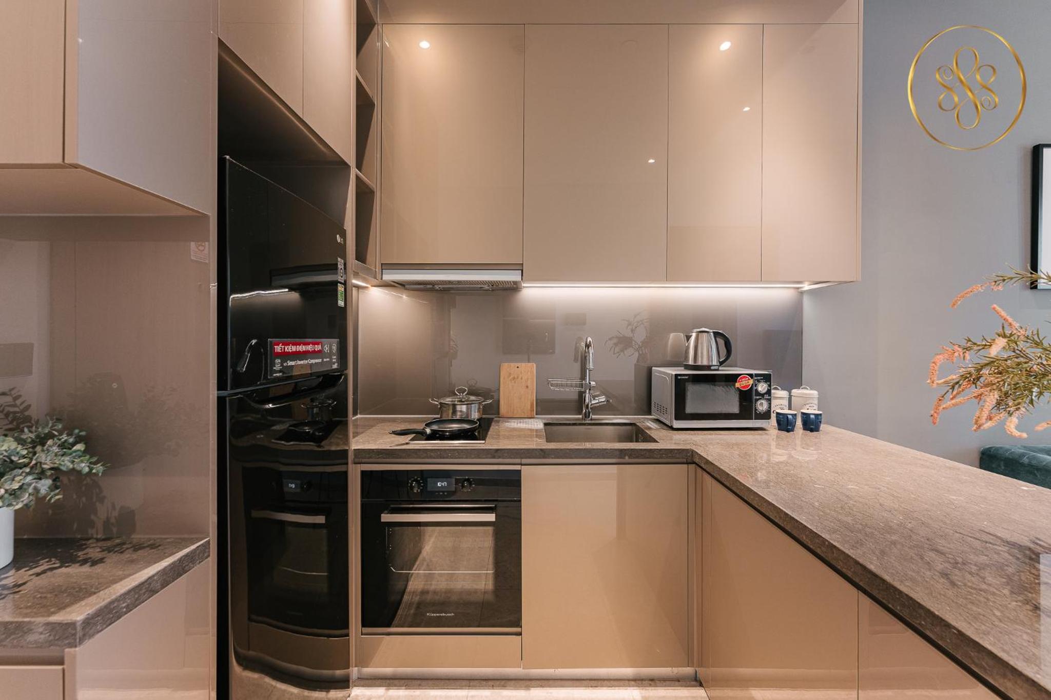 MarQ District 1 Elite Apartel by SSens