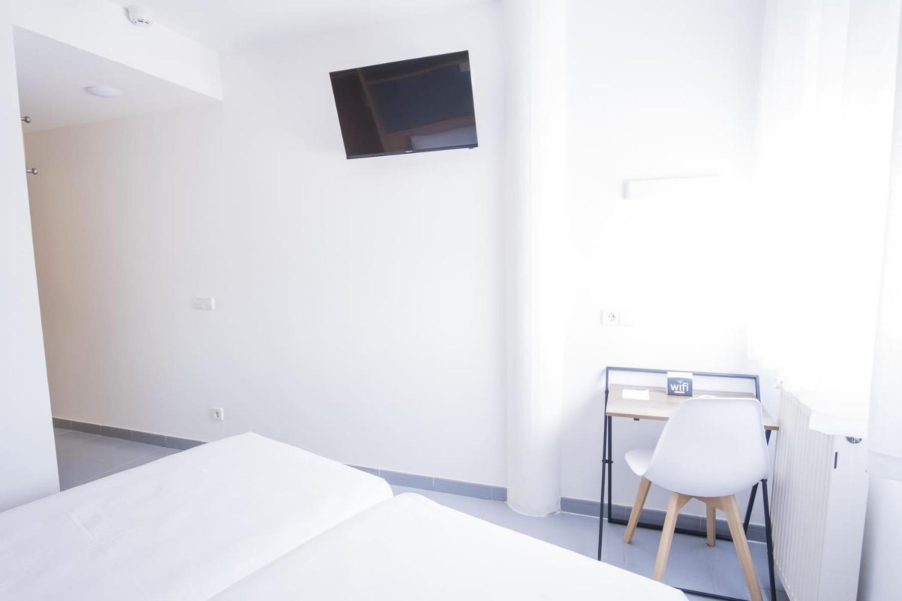 Alda Egues Rooms