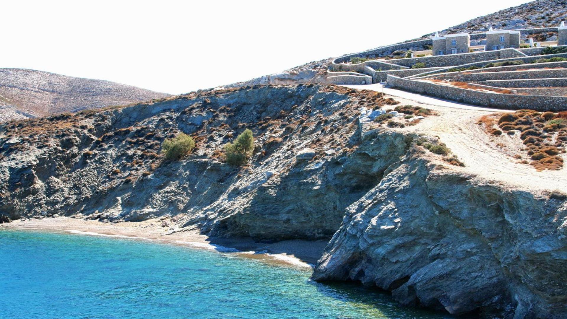 Folegandros Villas Aspropounta Double Room Beachfront