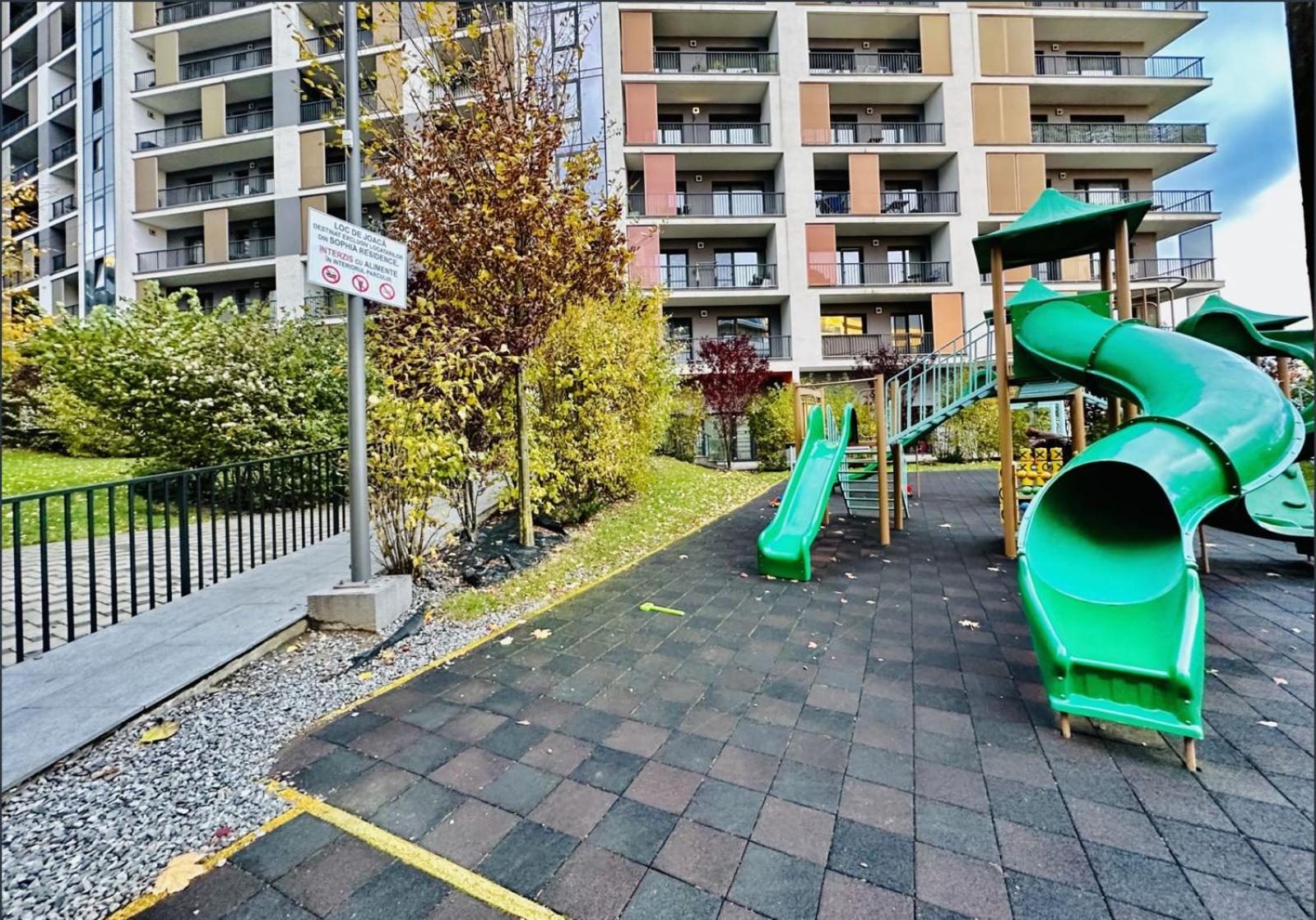 RBC Apartments with City View and parking view 5