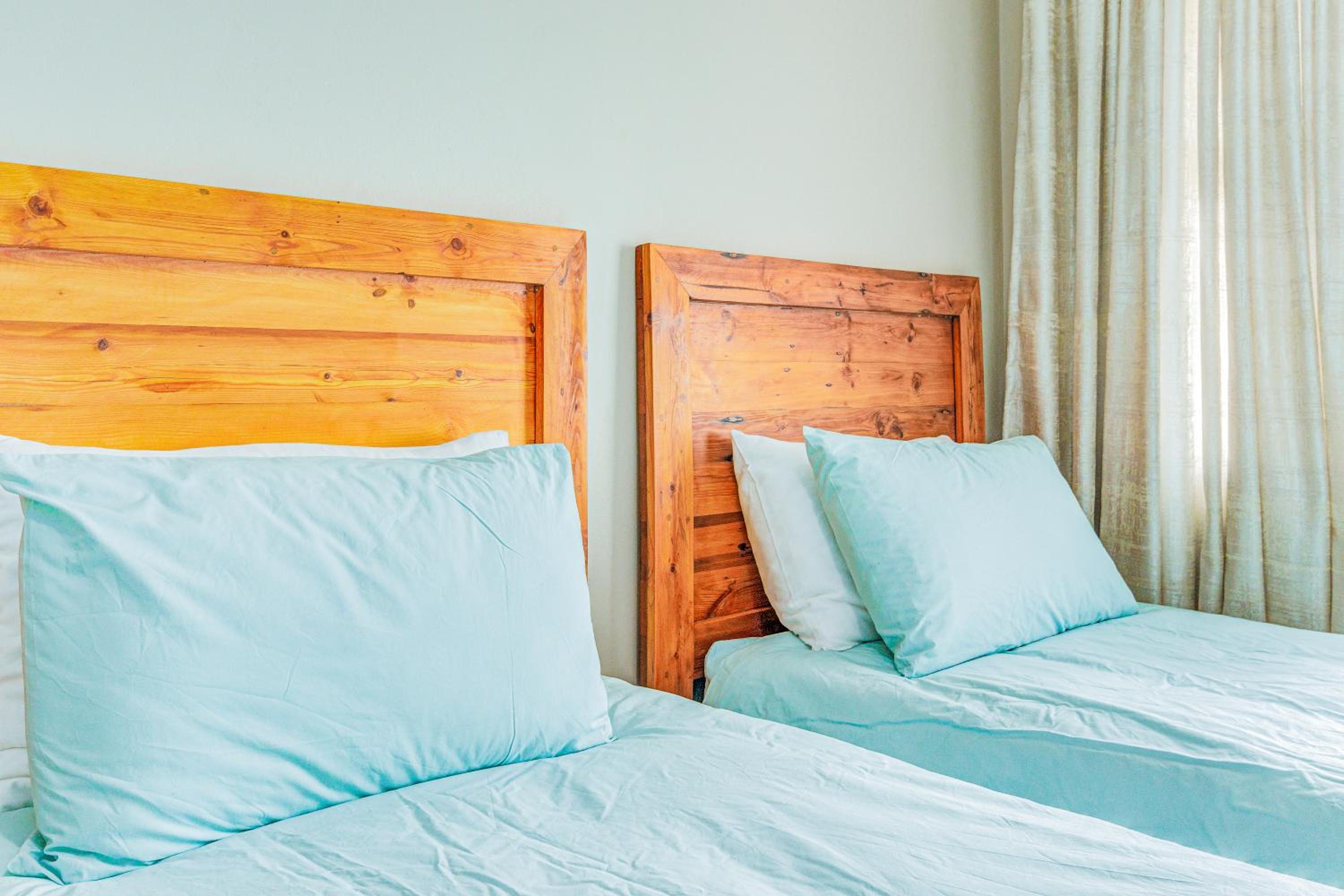 Airville Luxury Apartments, 7min Drive to Cresta Mall