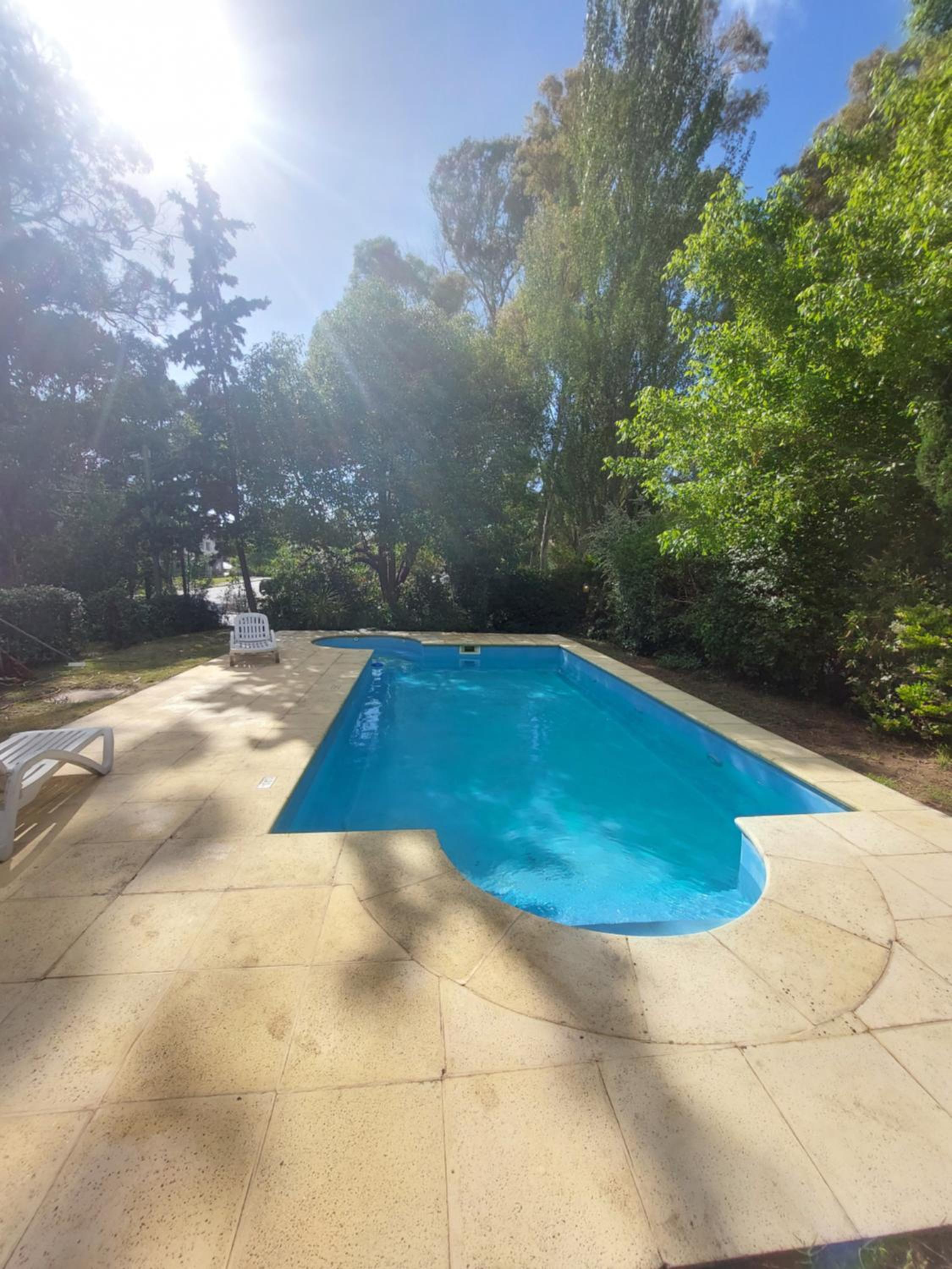Monserrat Bungalows Con pileta y parrilla