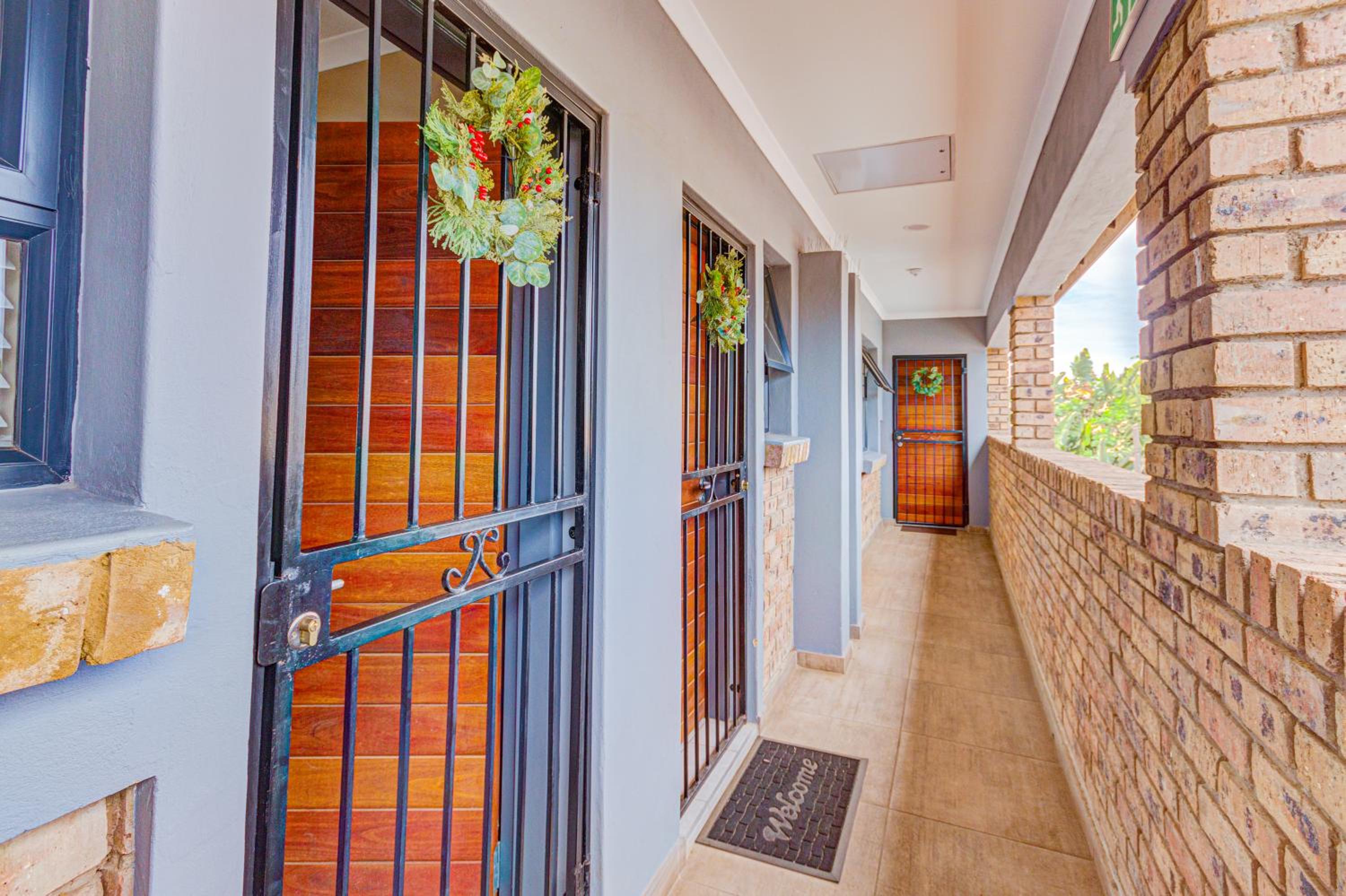 Airville Luxury Apartments, 7min Drive to Cresta Mall