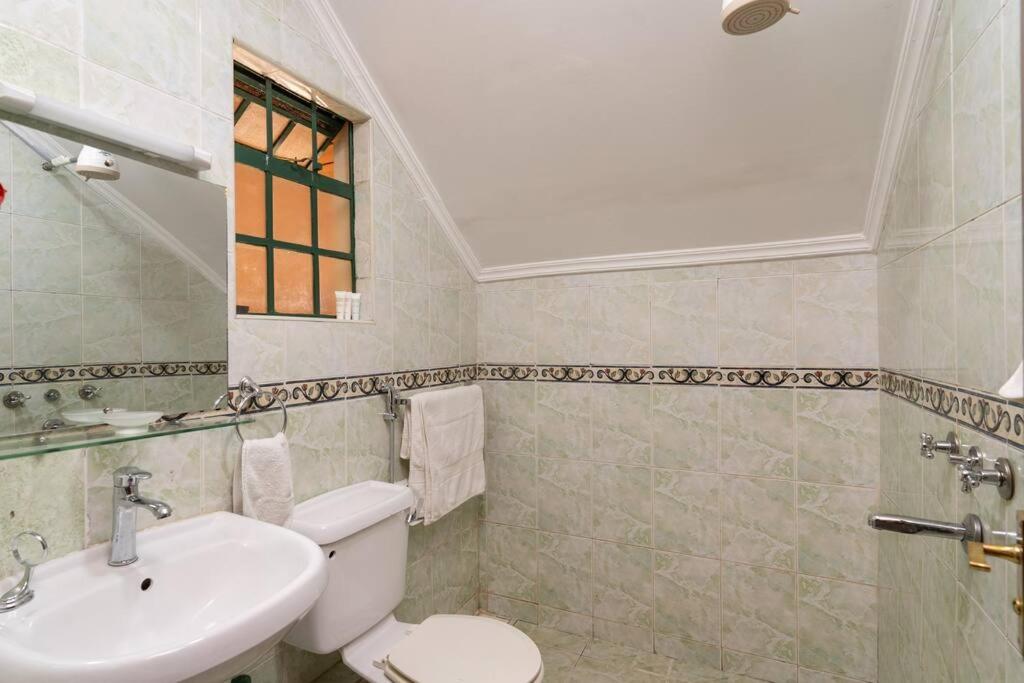 Cozy Studio Apartment Valley Arcade Lavington view 4