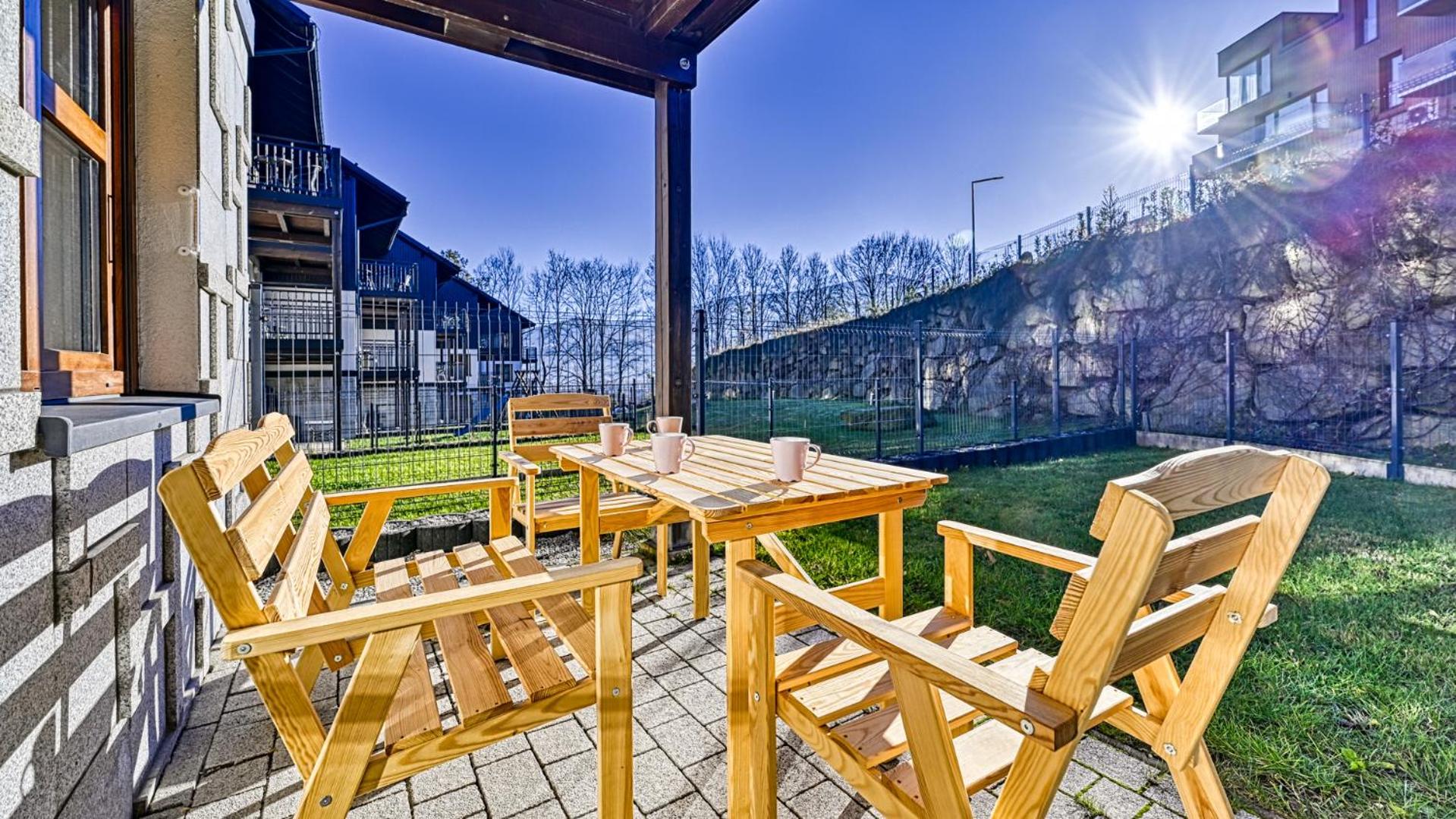 Apartamenty przy wyciągu Myśliwska 1G by Royal Aparts