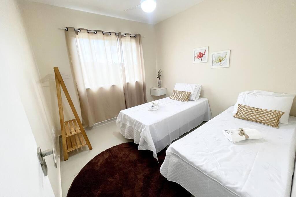 CASA BELA - a 350m do Centro de Miguel Pereira com piscina e churrasqueira