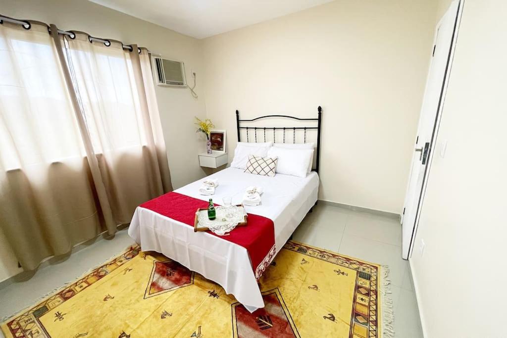 CASA BELA - a 350m do Centro de Miguel Pereira com piscina e churrasqueira
