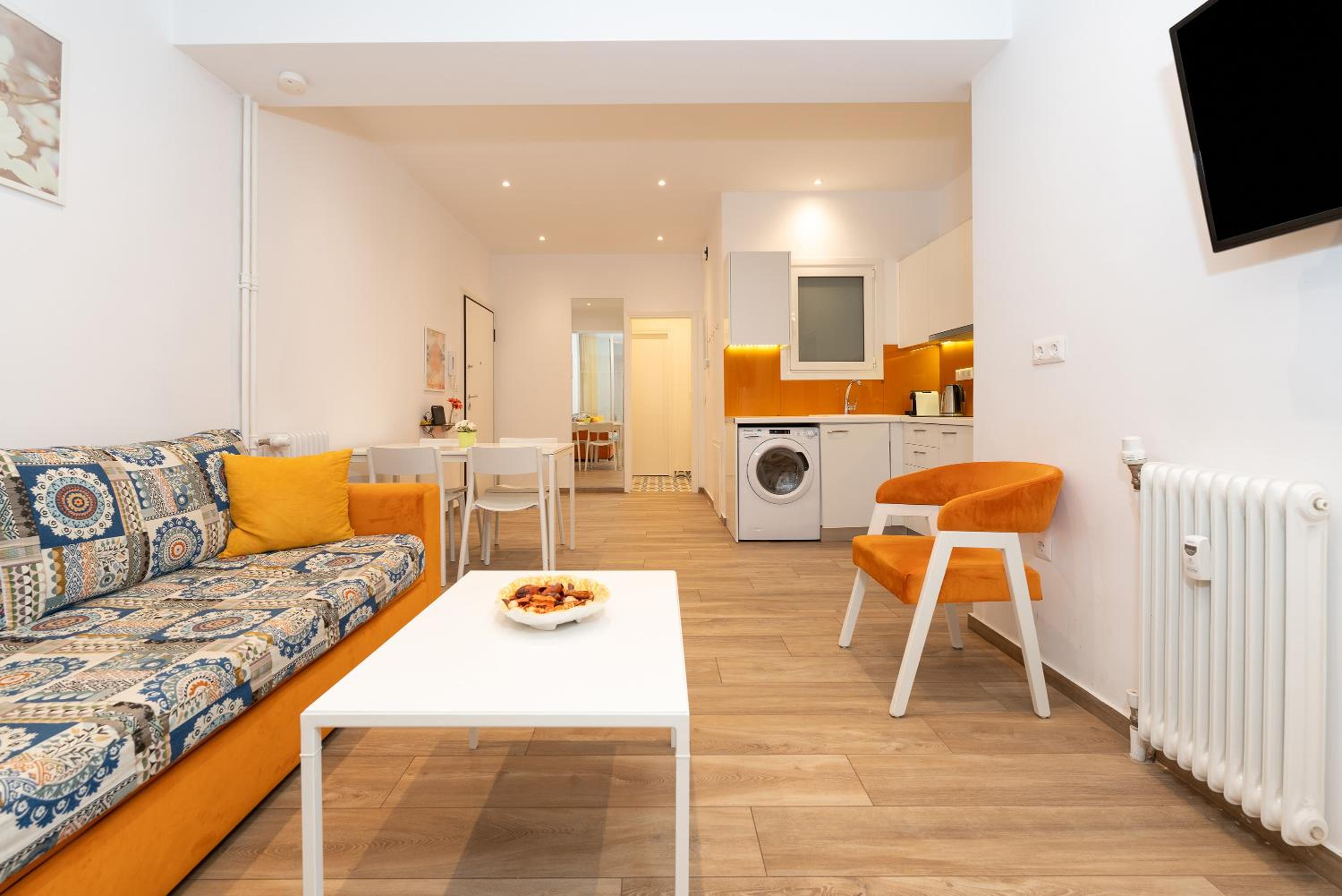 Spacious Peaceful Studio in Athens