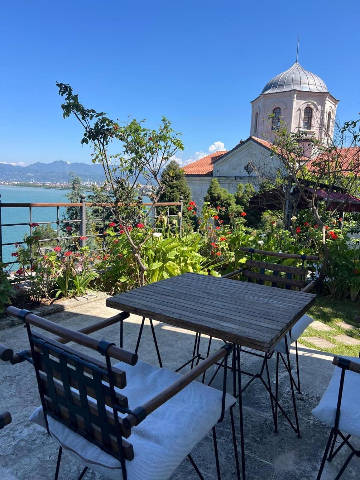 İkizevler Hotel