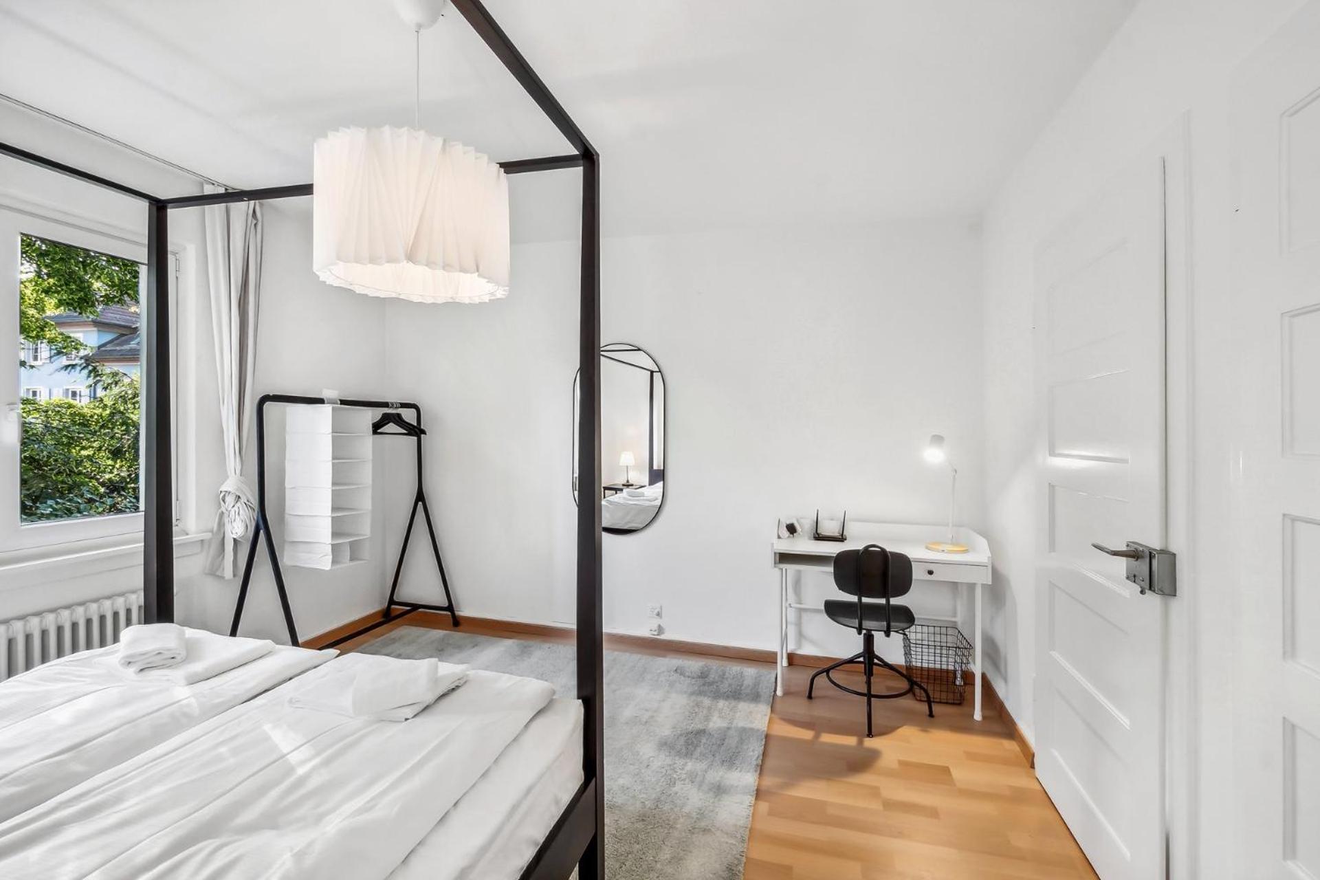 Comfortable stay in Oerlikon 20 minutes away from Zurich Airport