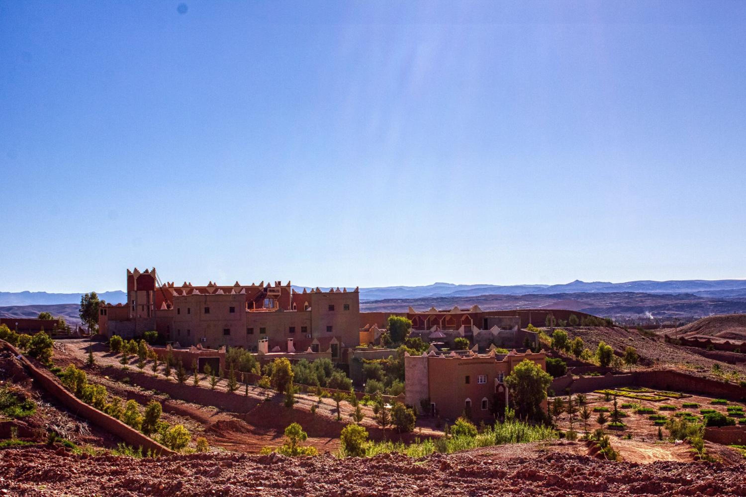 lmtounipalace