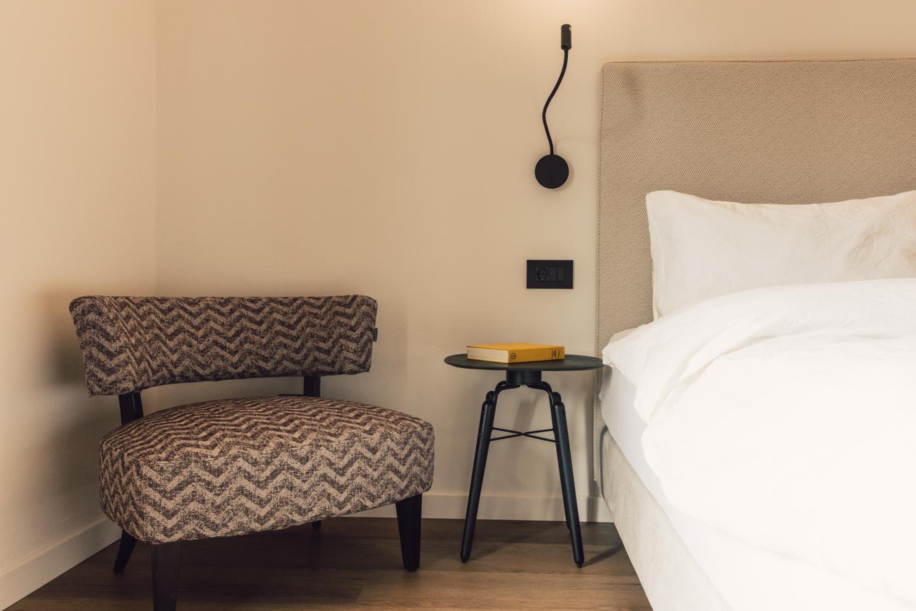 Pomella's Guesthouse