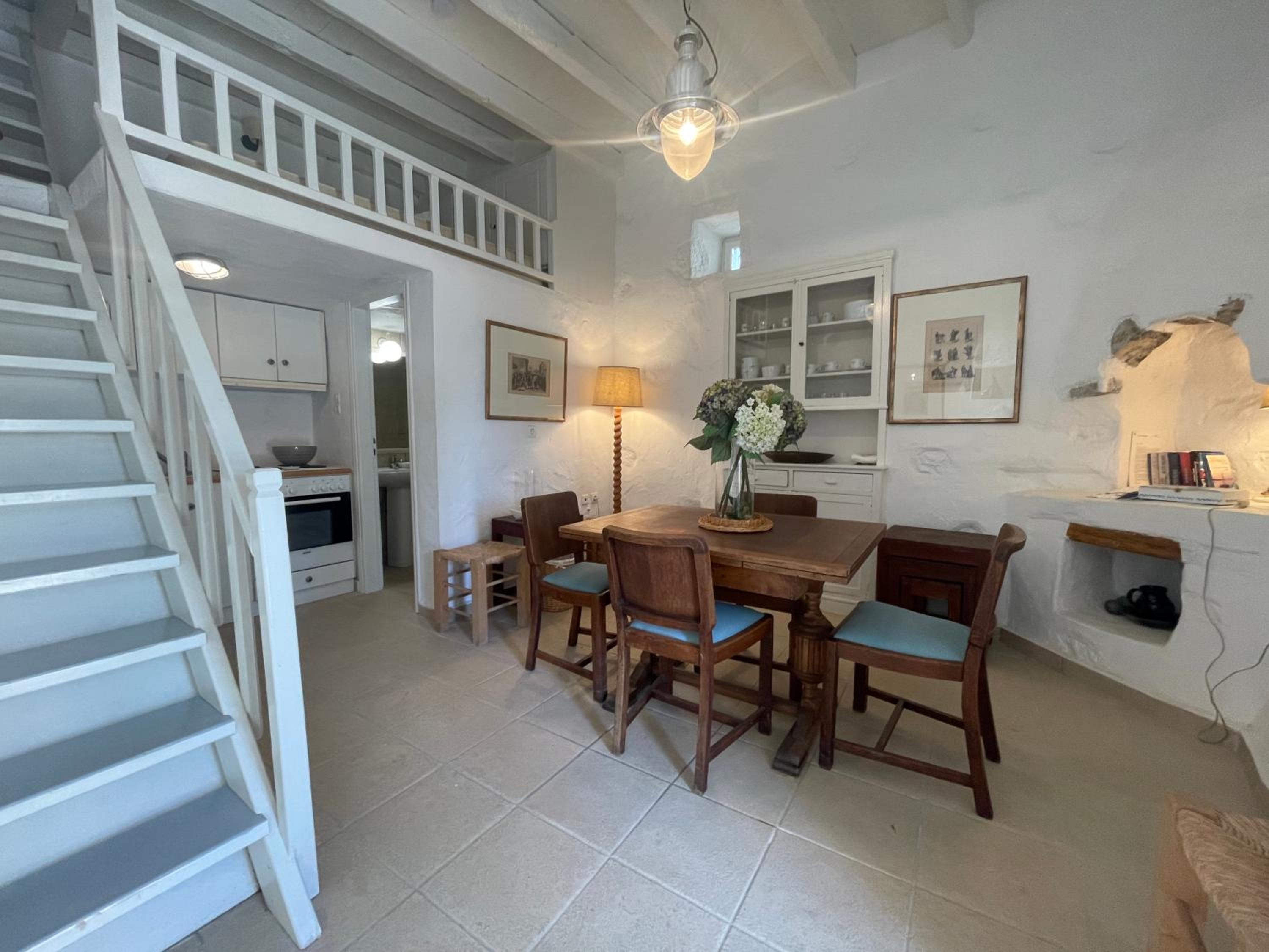 Sarai House - Steps away from Panagia Portaitissa view 4