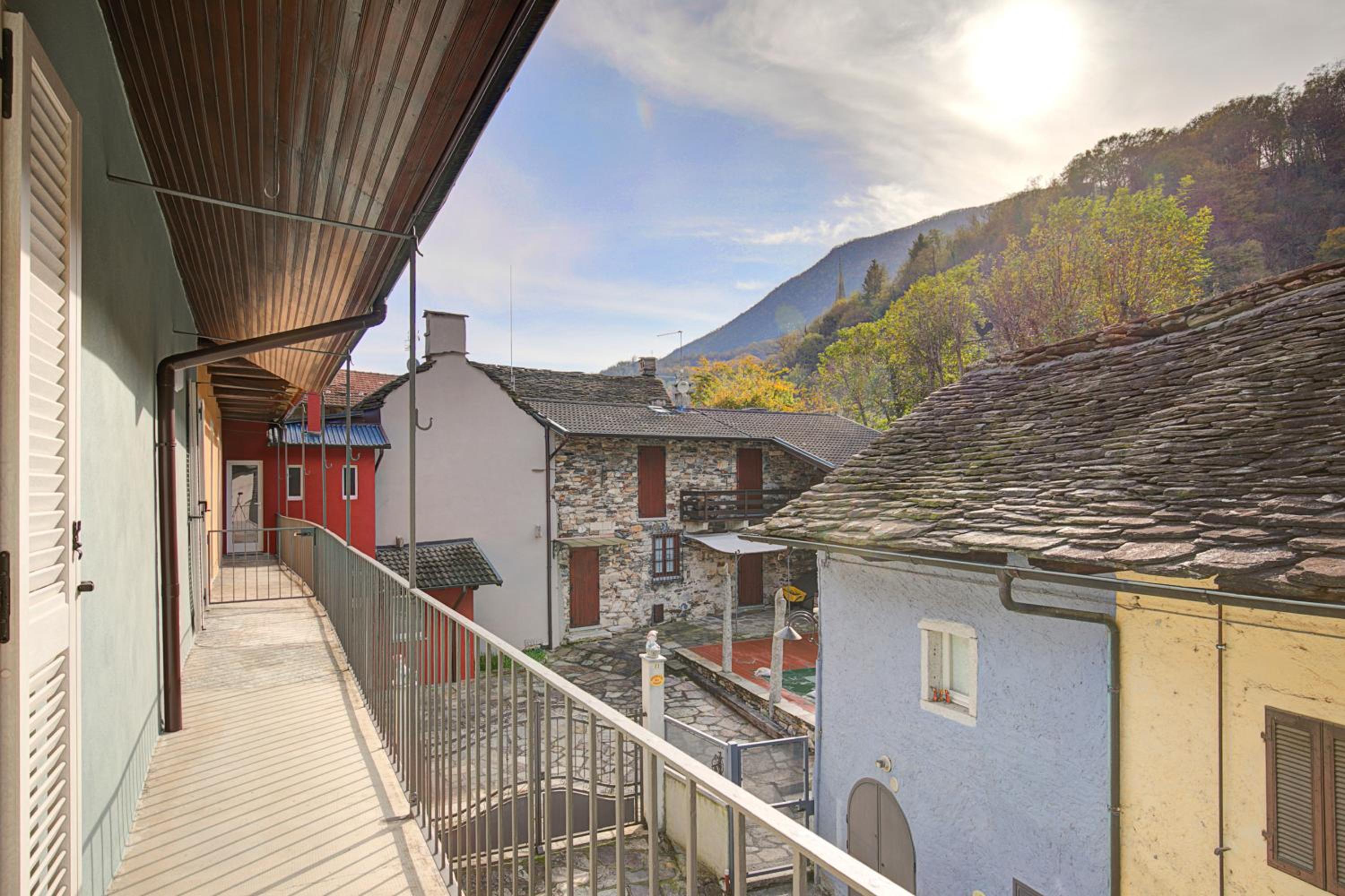 Ornavasso Apartments view 4