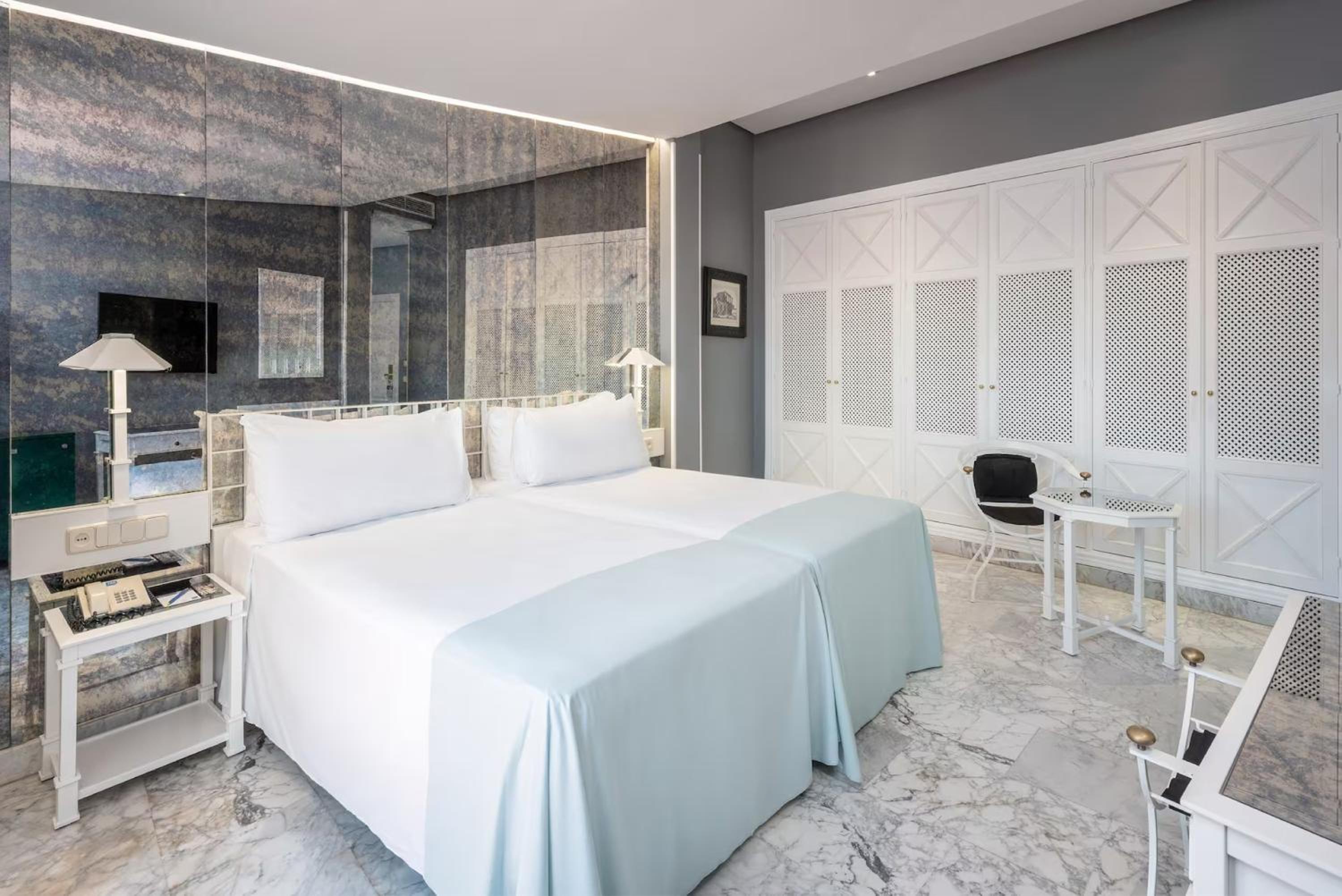 Hotel AZZ Mérida Medea