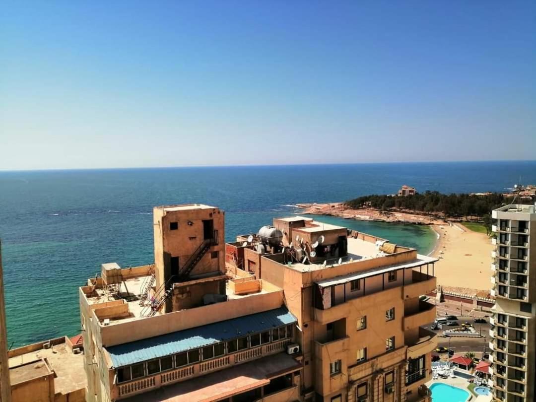 Sea Side
