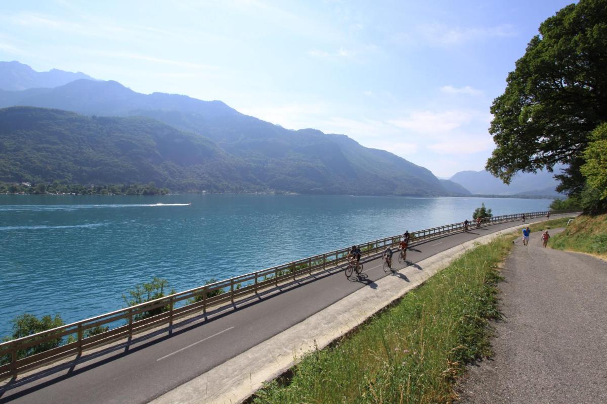 Entre Lac et Montagnes