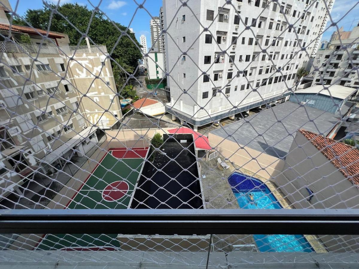 R11 · Astúrias com piscina