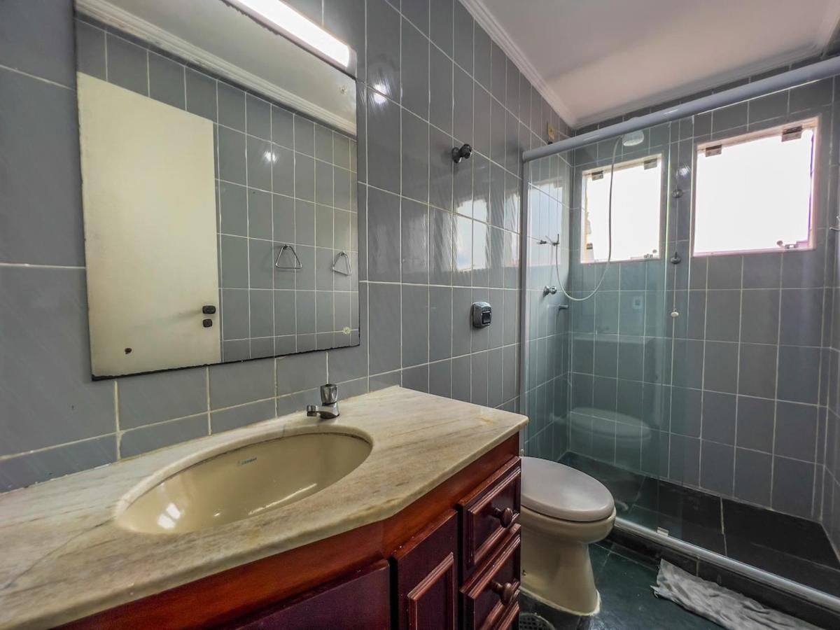 R11 · Astúrias com piscina