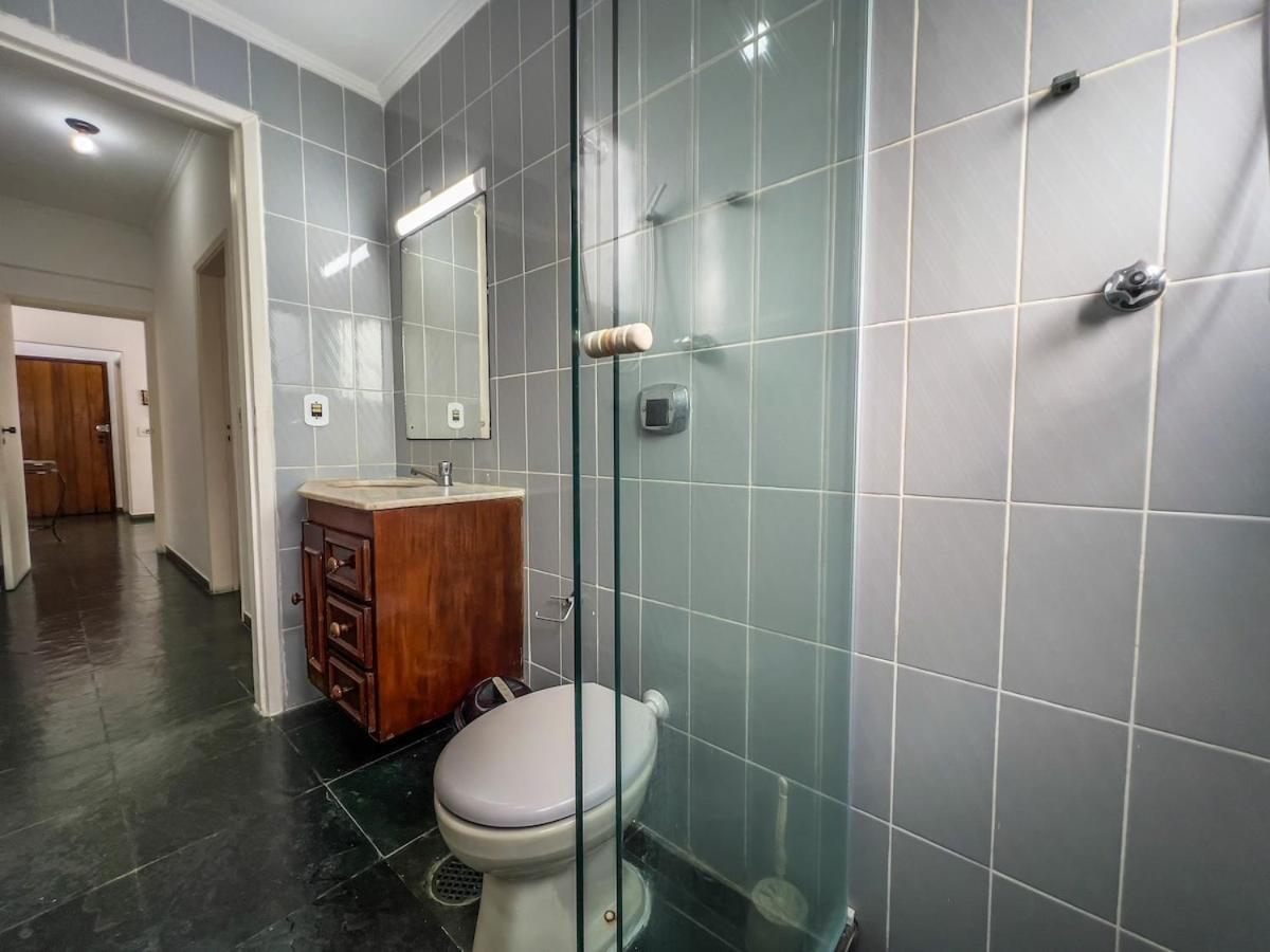 R11 · Astúrias com piscina