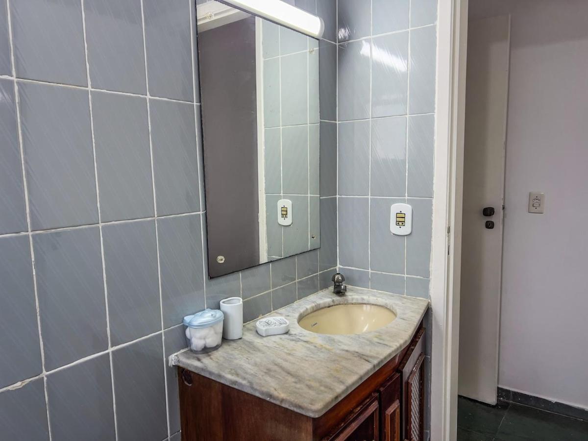 R11 · Astúrias com piscina