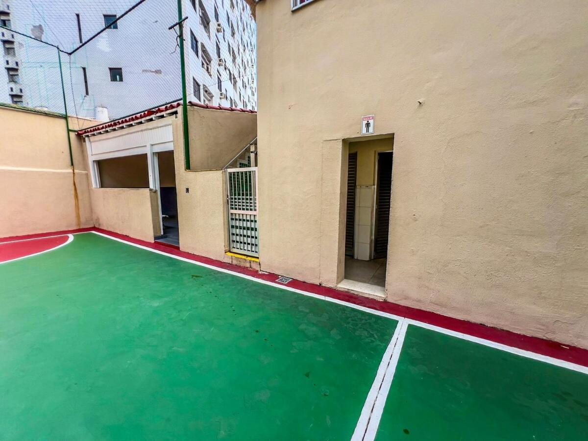 R11 · Astúrias com piscina