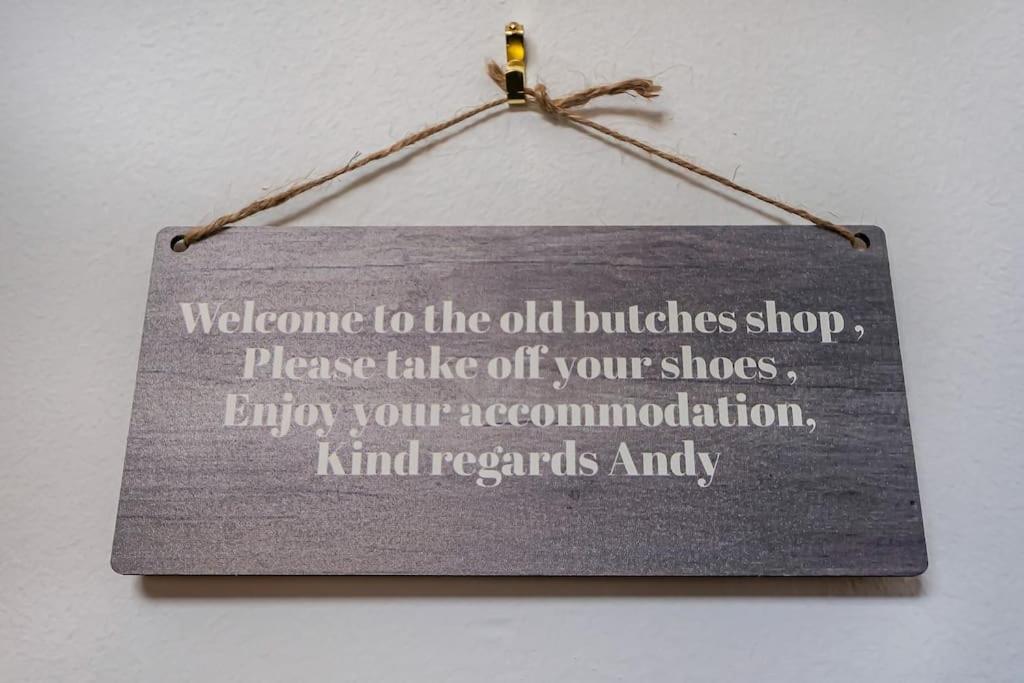 The old shop, Perfect for holiday or business , Work or play Excellent motorway and rail connections ,