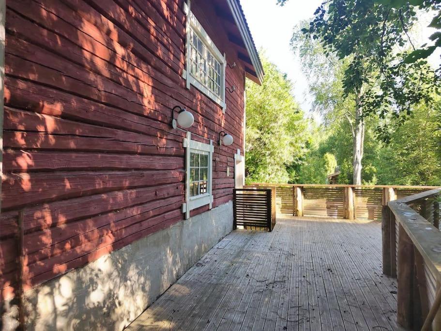 Koskimylly -historiallinen Design majoitus
