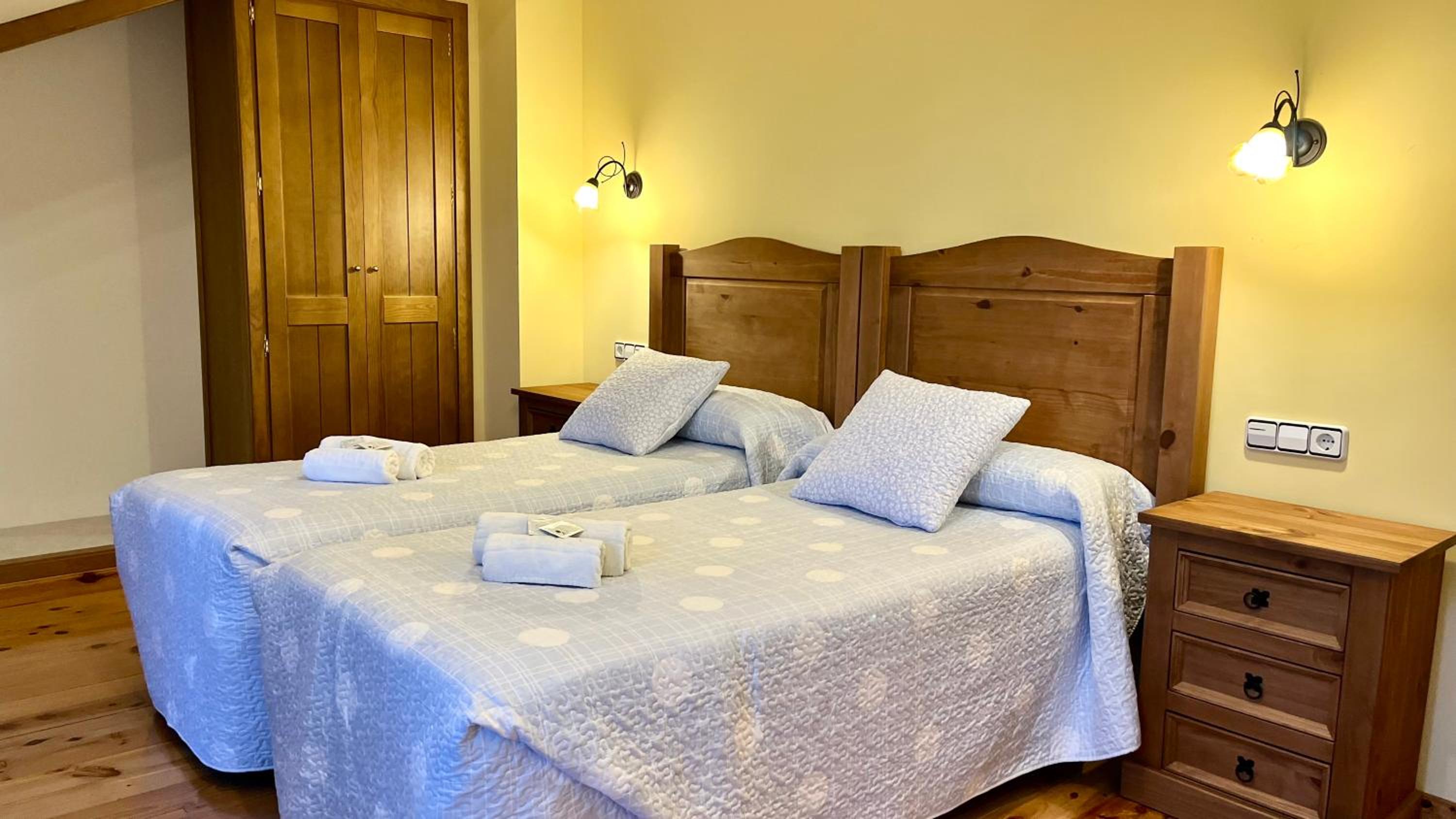 apartamentos camino real