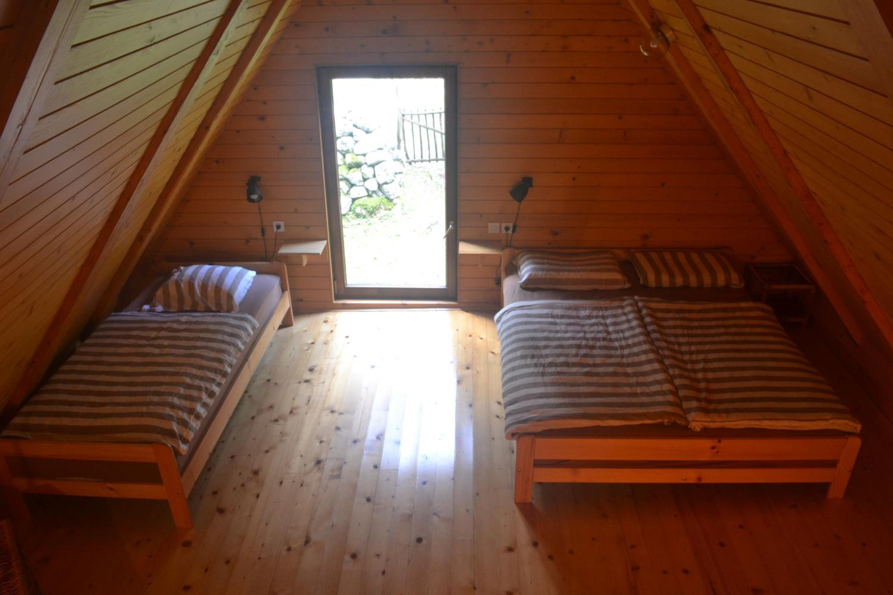 House Pod Lipo view 5