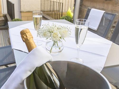 Hotel The Lane Hotel - Image 1