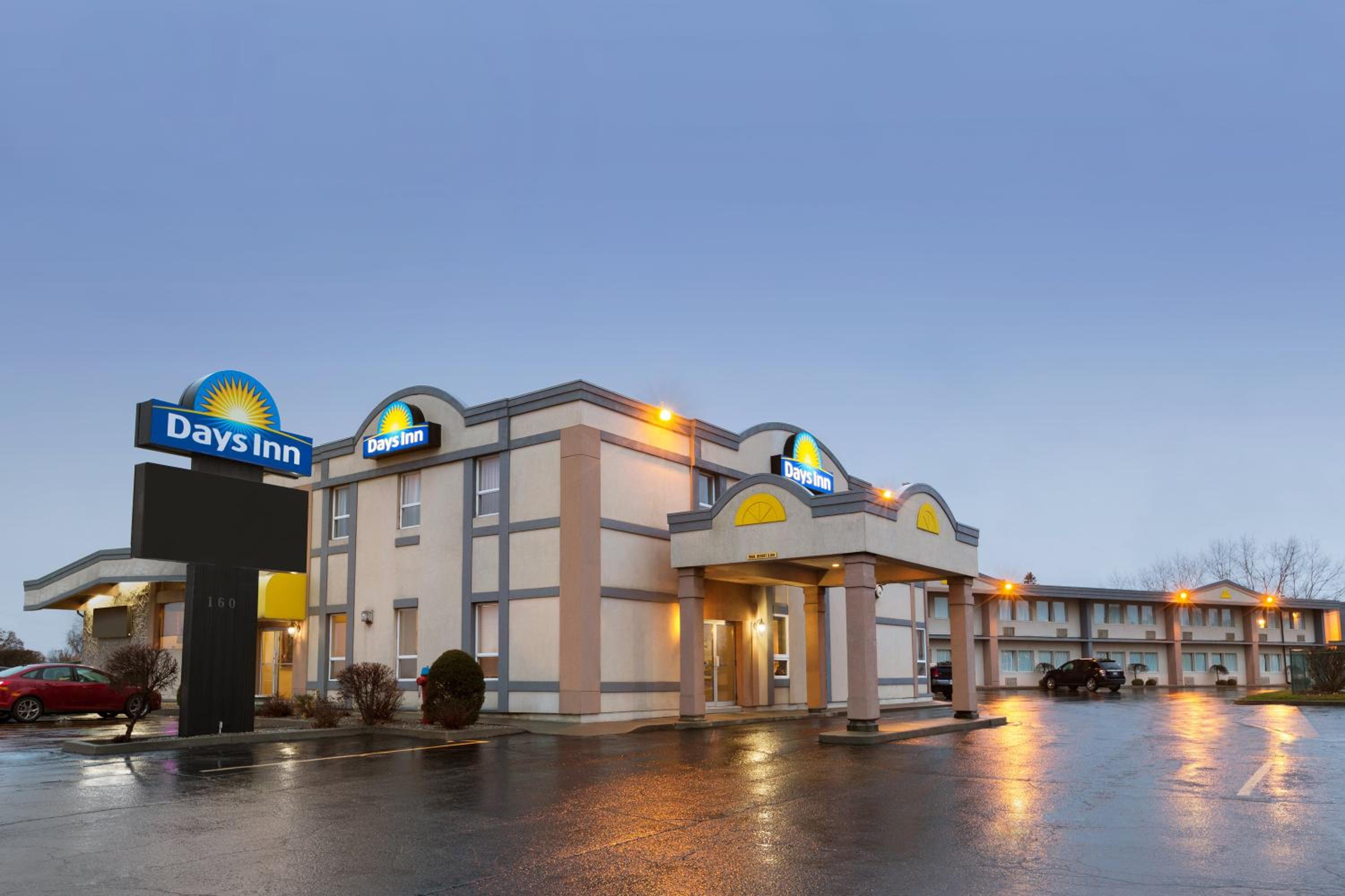 Brockville Vacations - Days Inn by Wyndham Brockville - Property Image 24