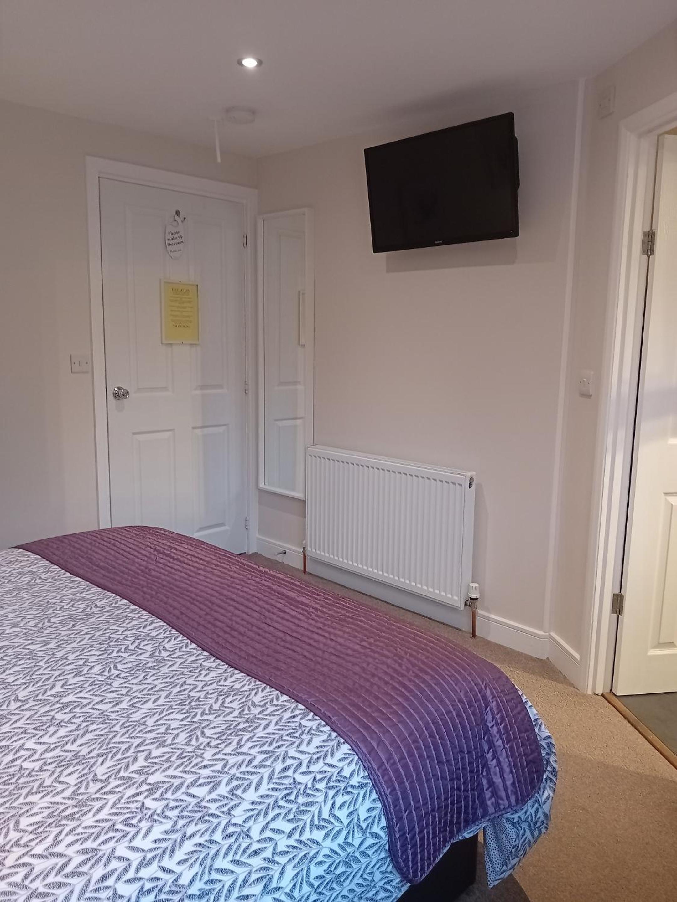 Middle House, photo 16