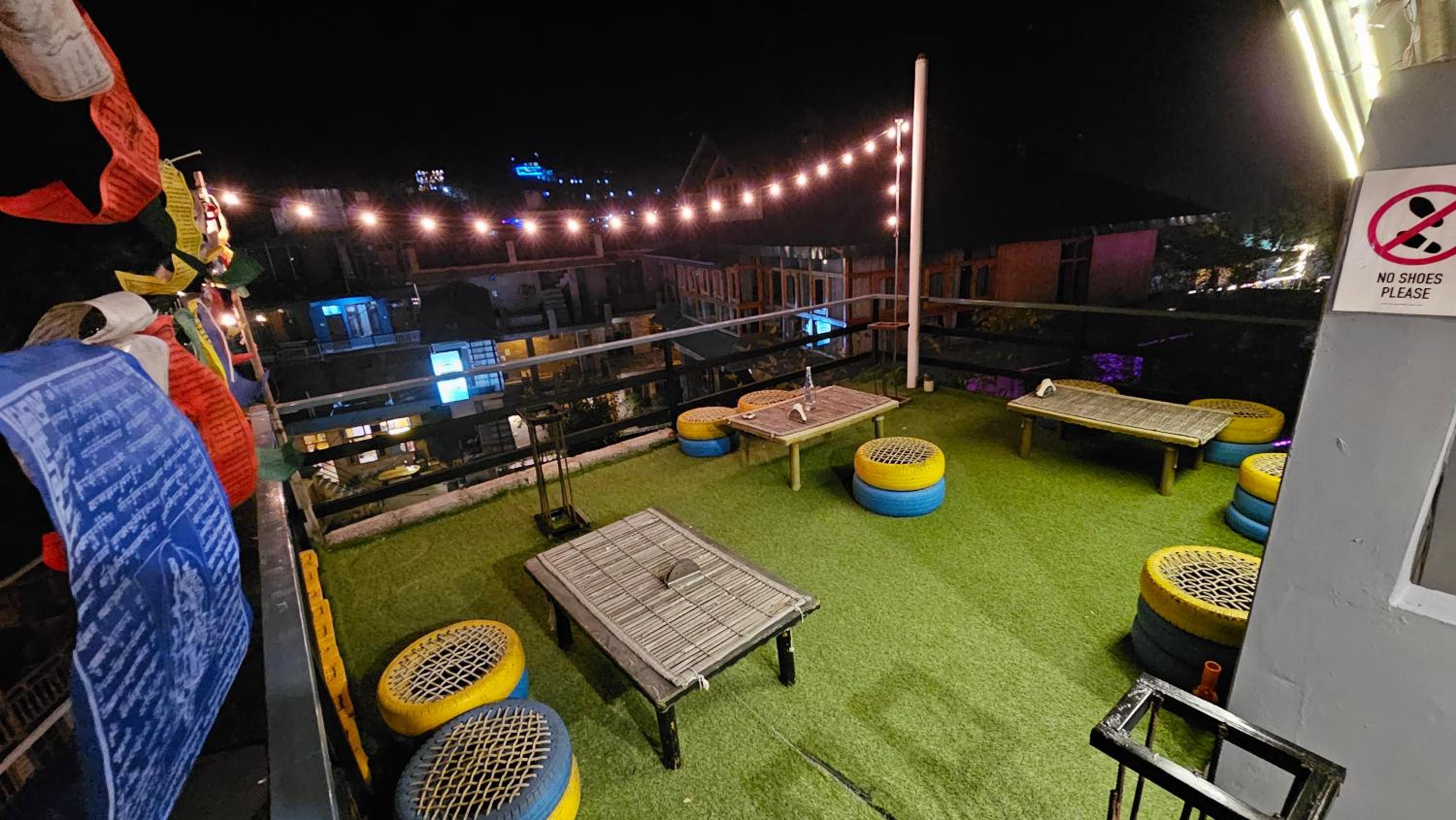 Nirvana by Oztel - Backpacker Hostel view 3