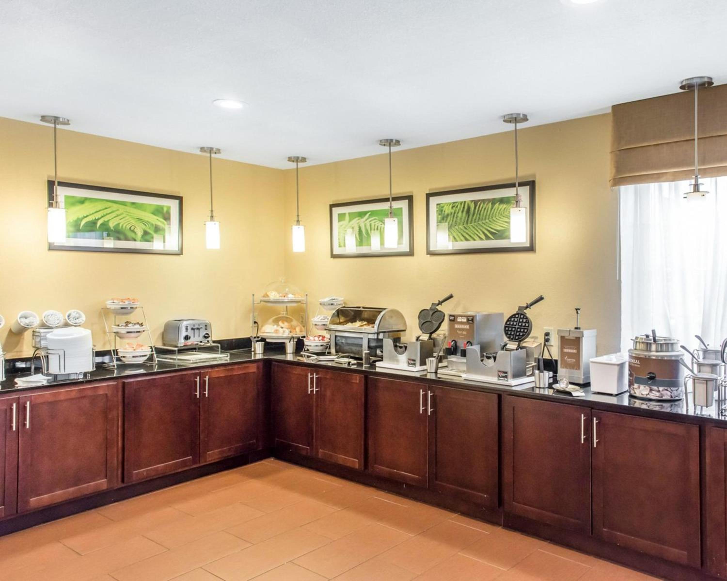 MainStay Suites Pittsburgh Airport - Property Image 4