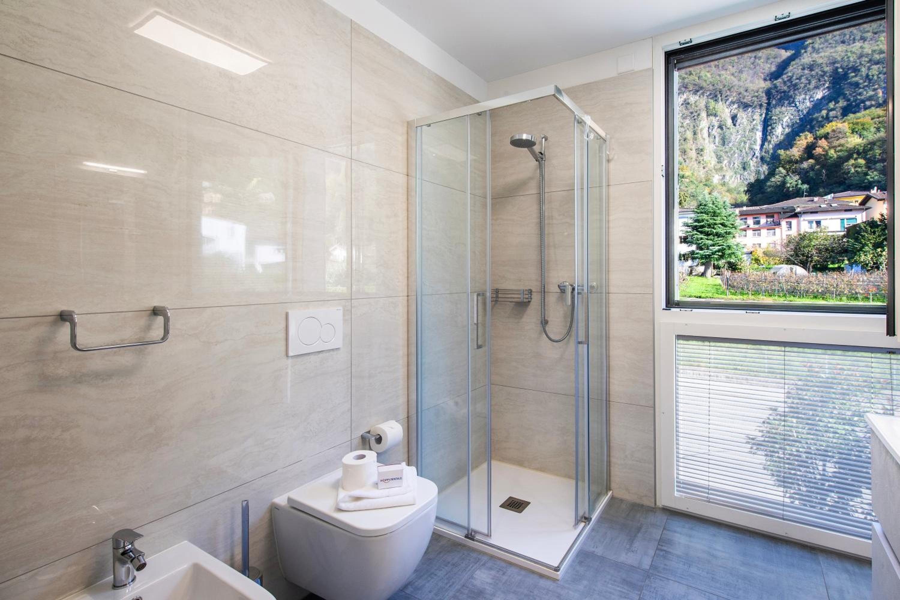 Melano Lab Park Apartments - Happy Rentals