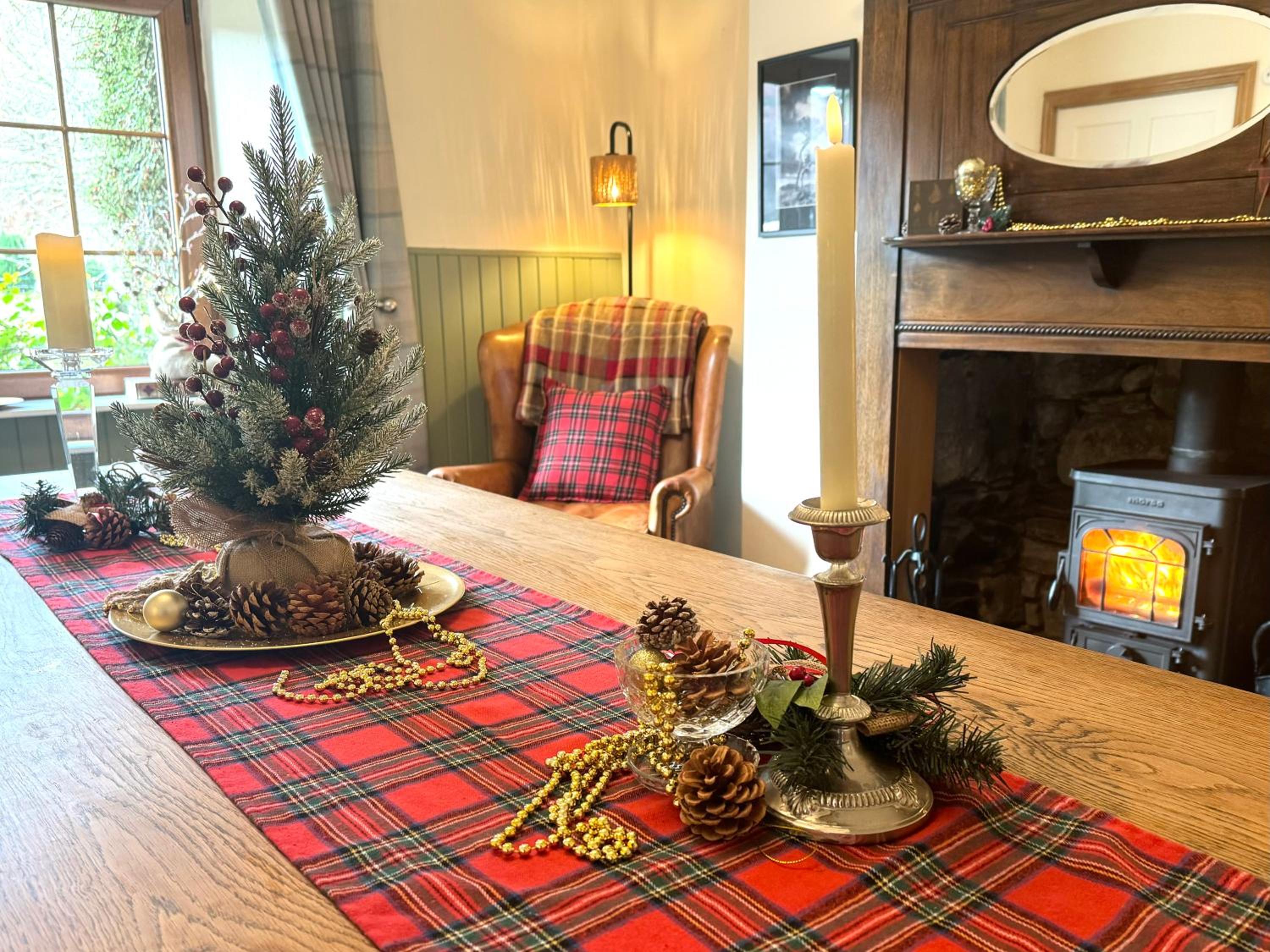 Rosemount Cottage TWO - Highland Cottage view 3
