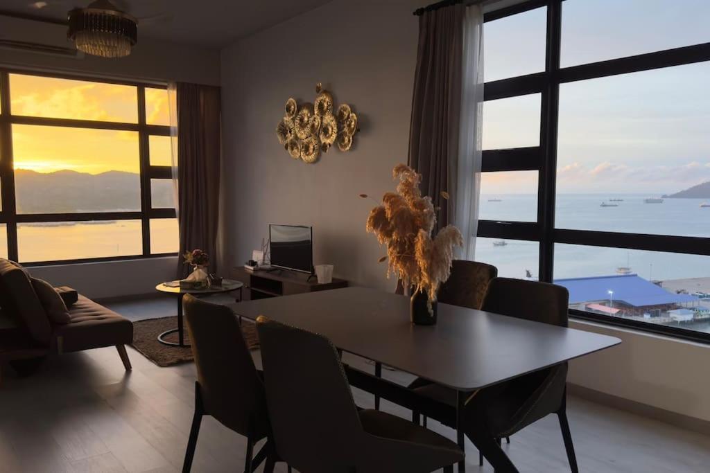 Cozy JQ Level 25 Full Sea&Sunset View photo 1