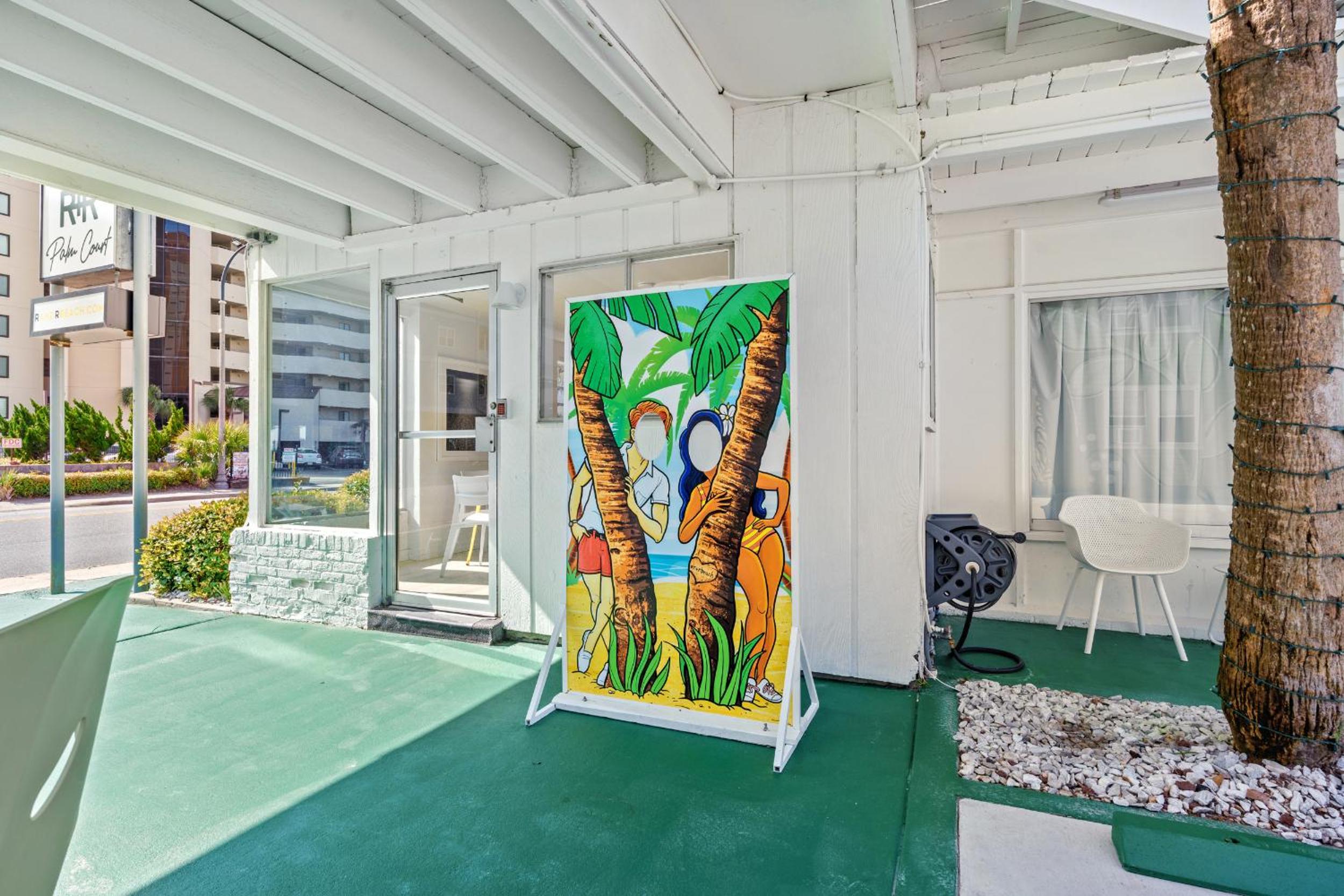 RR Beach Club