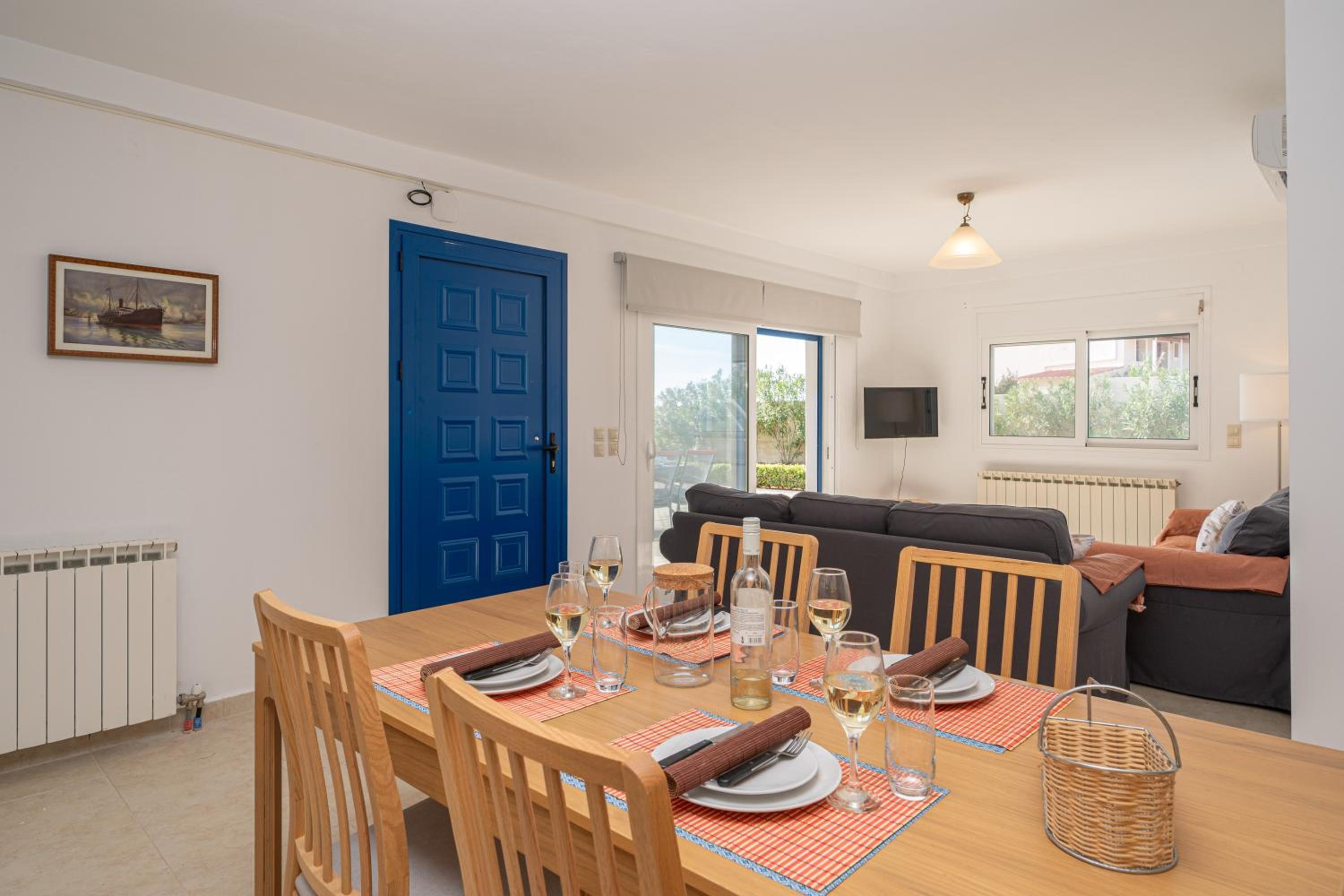 Sandoa Residence