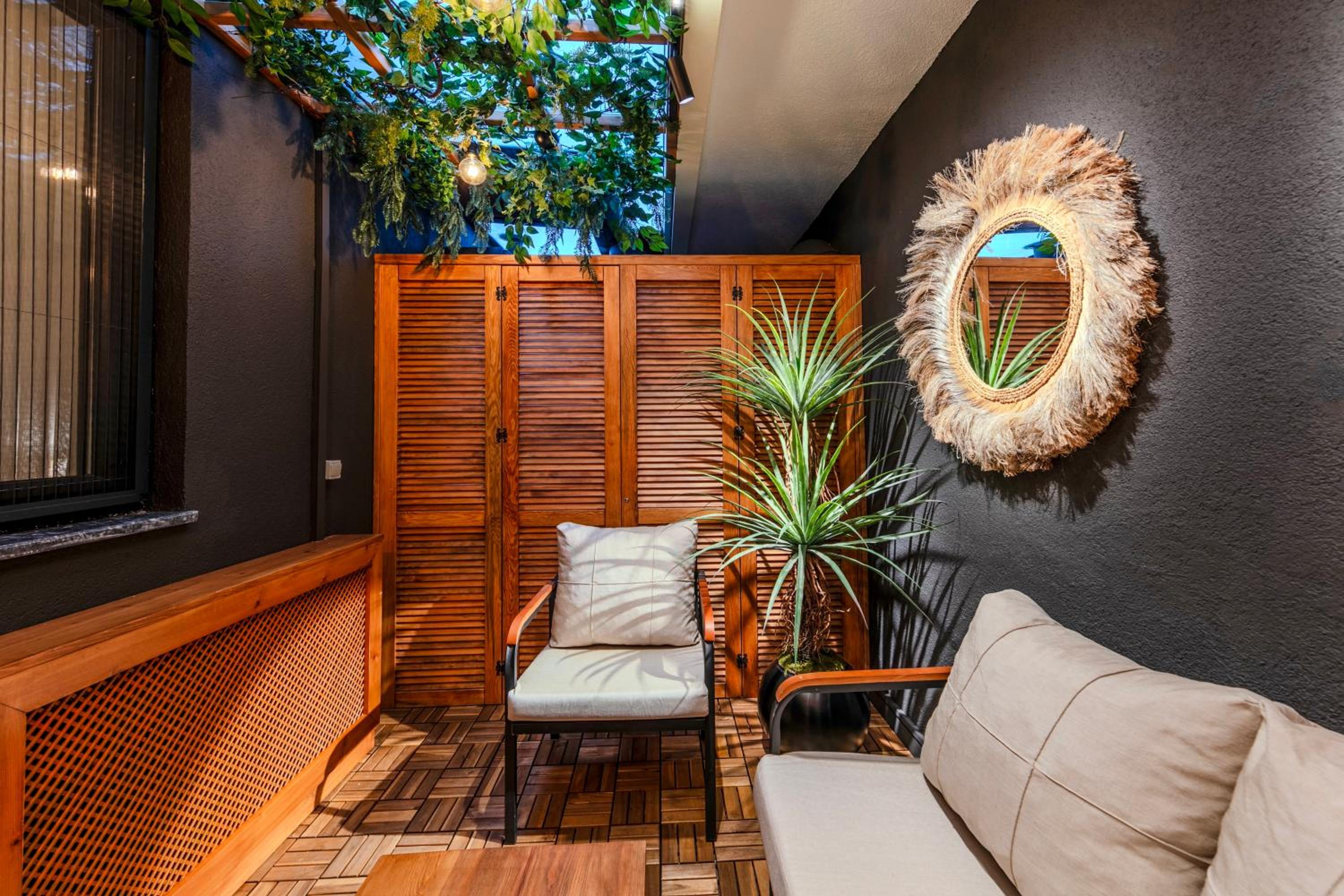 CLK Suites Hotel