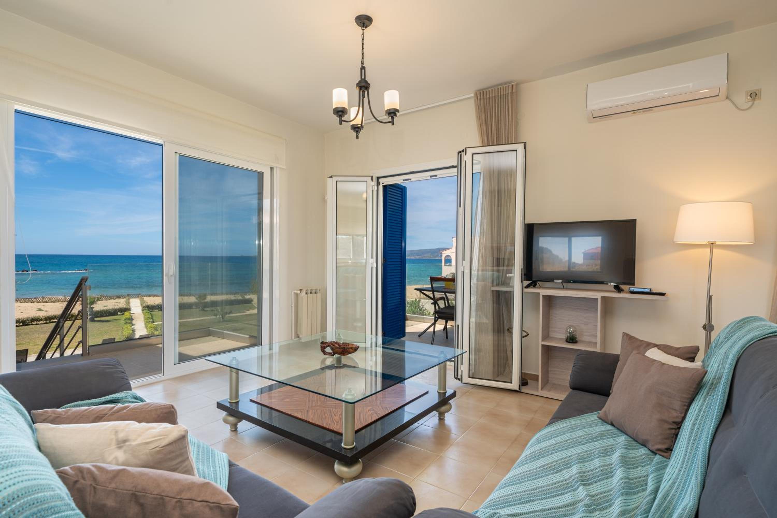 Sandoa Residence