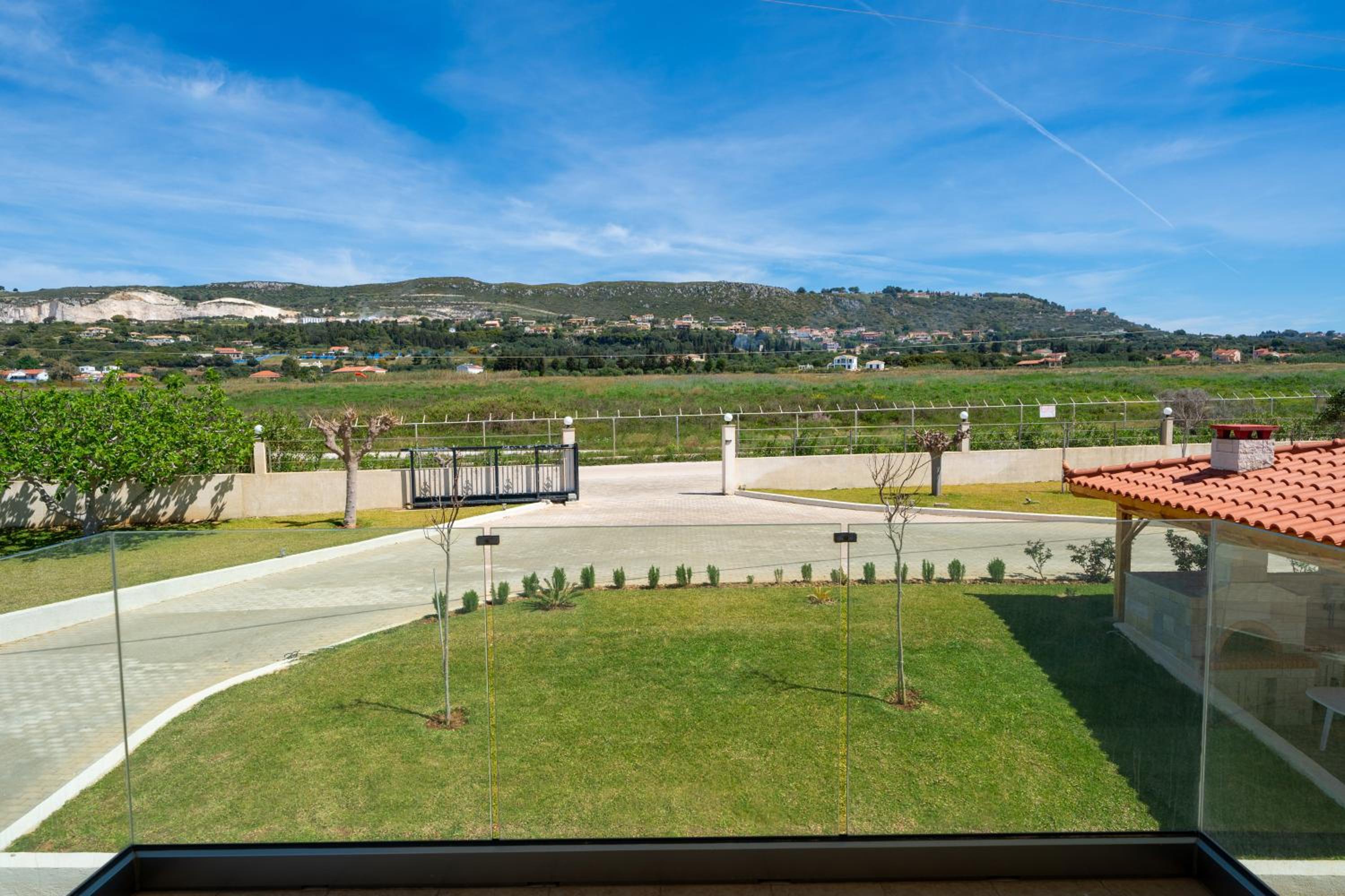Sandoa Residence
