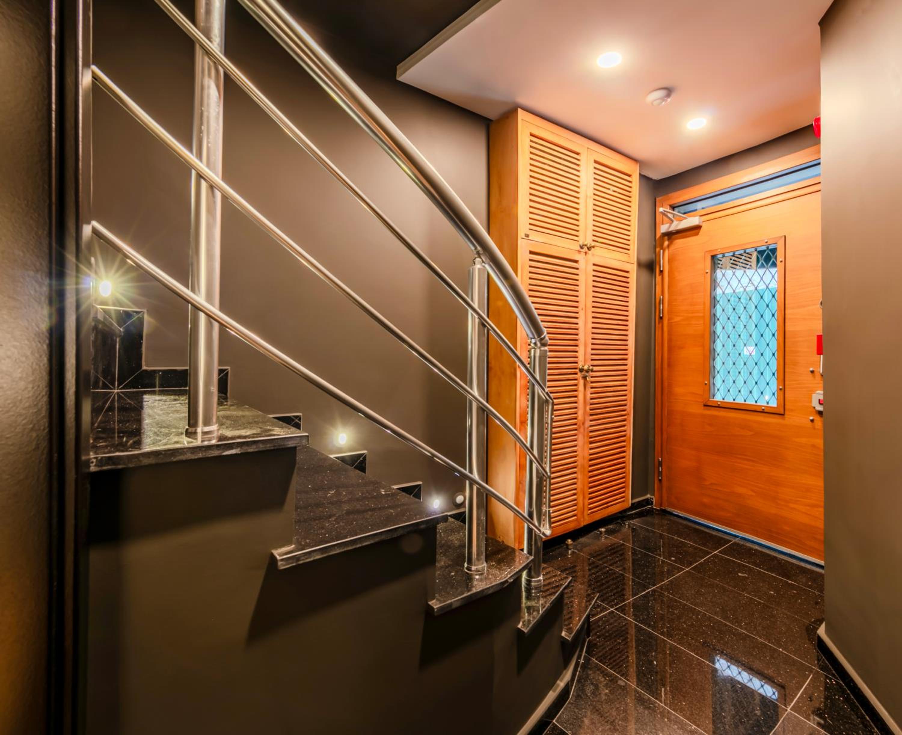 CLK Suites Hotel