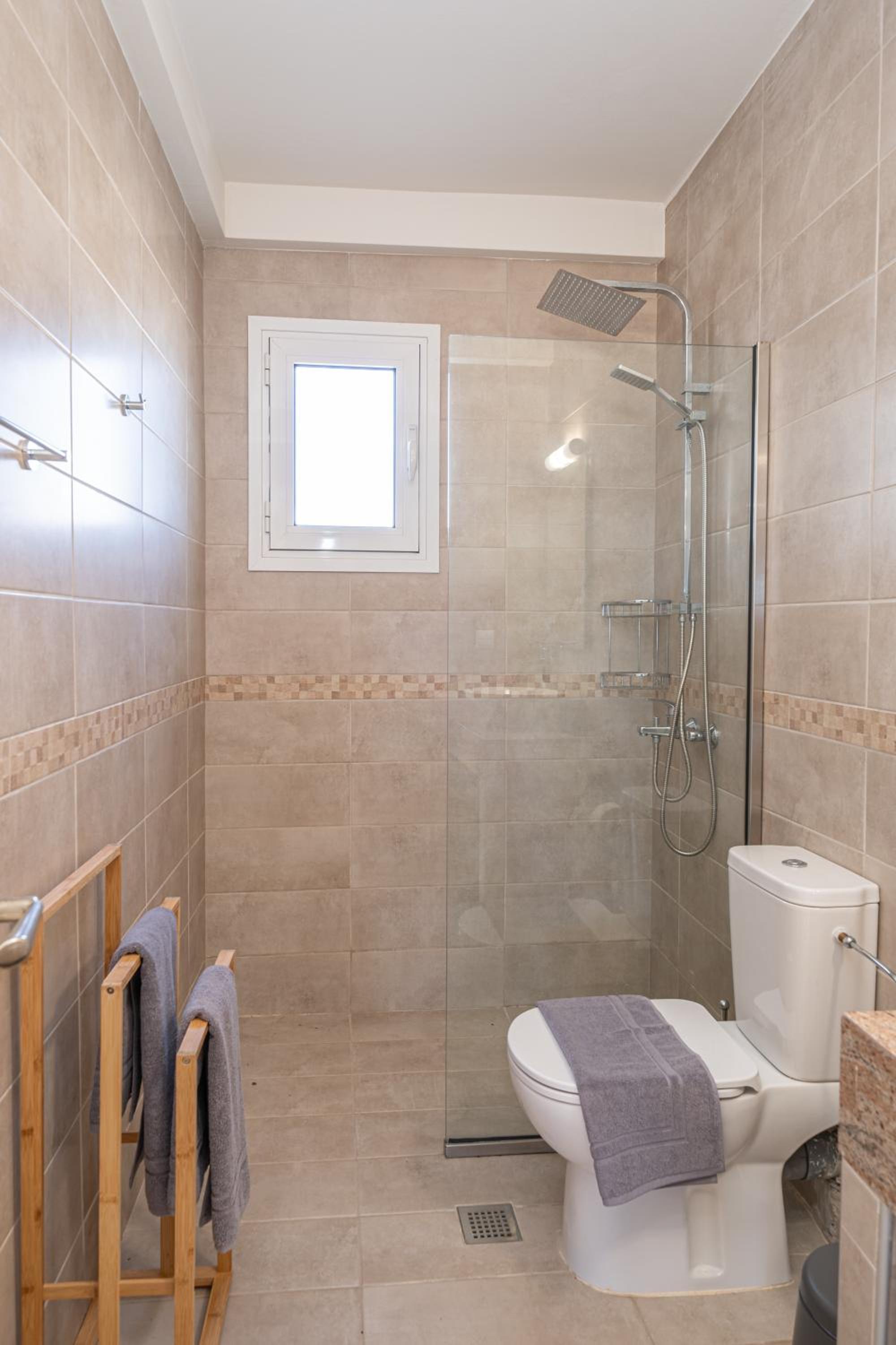 Sandoa Residence