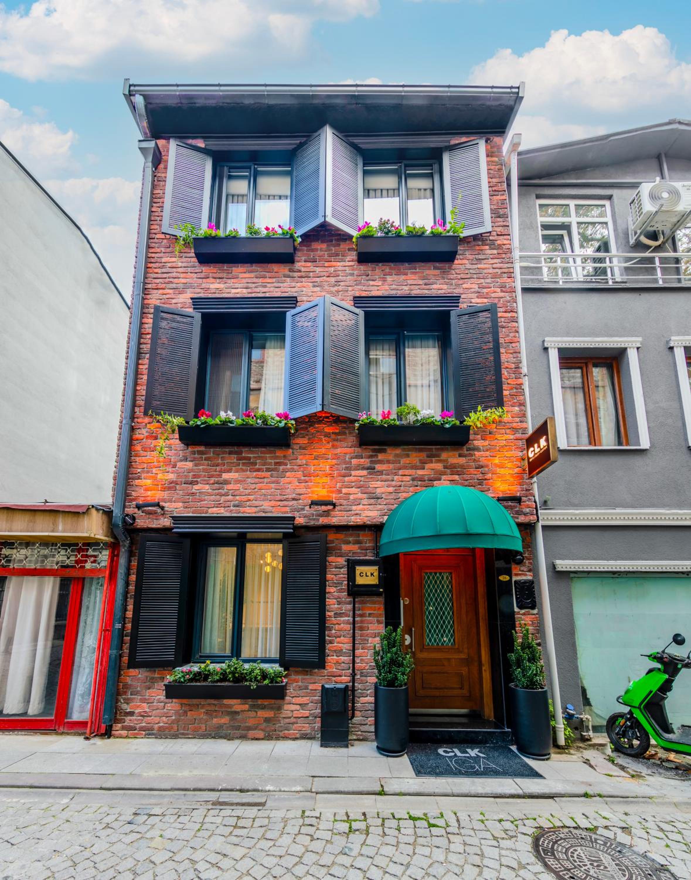 CLK Suites Hotel