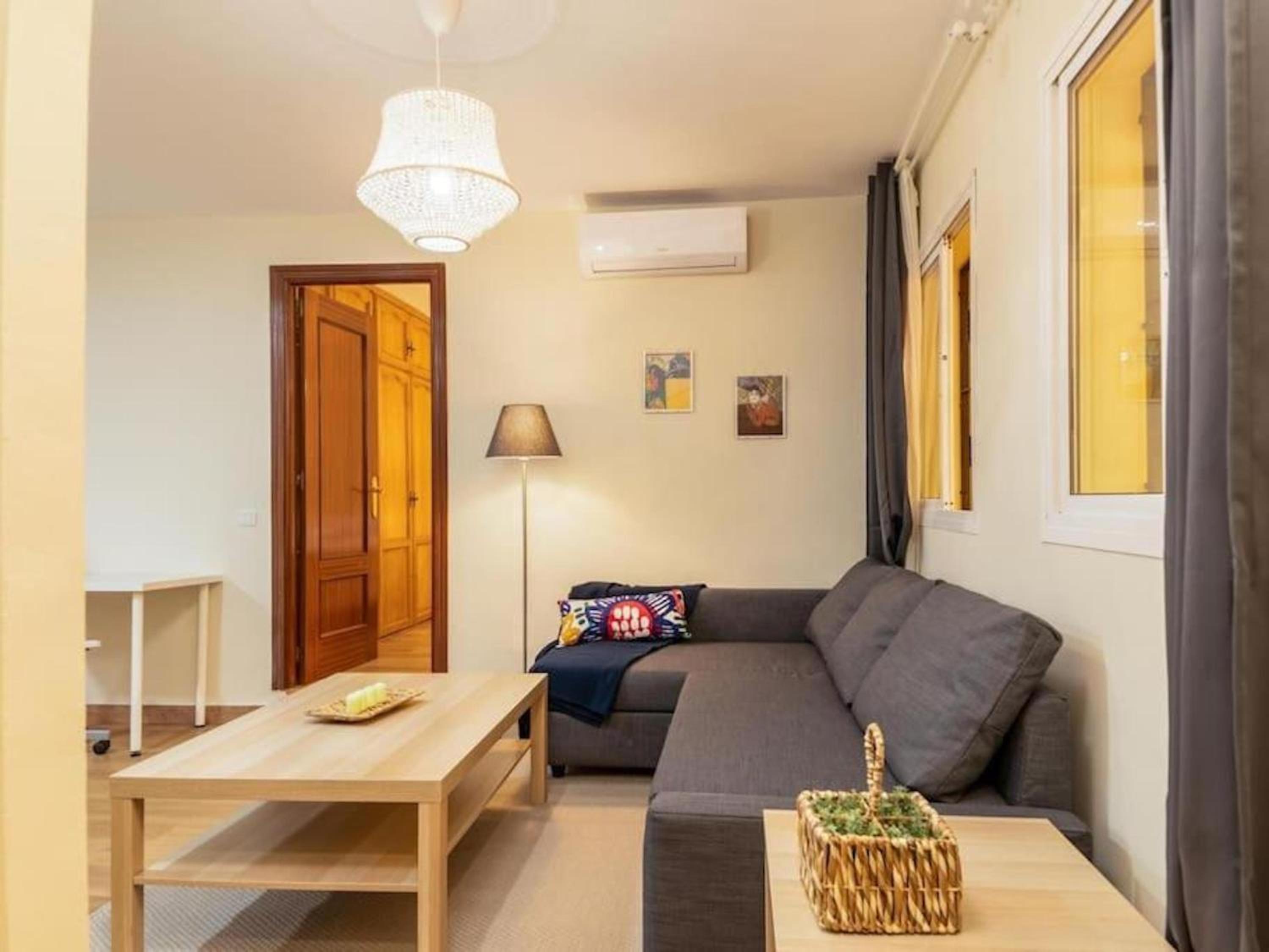 H2M Feijoo close to city center in a quiet area