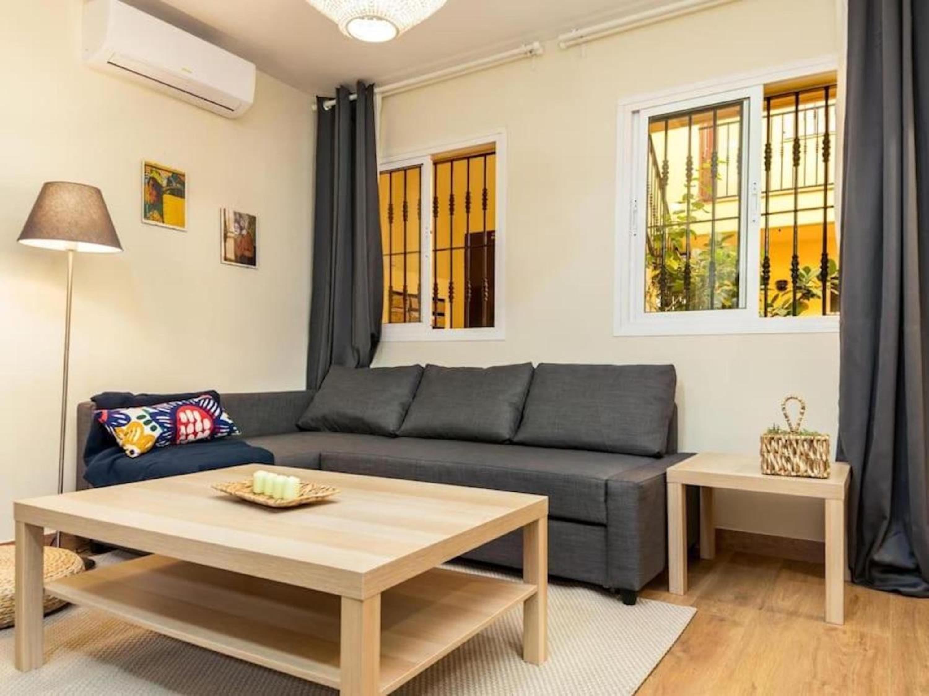 H2M Feijoo close to city center in a quiet area
